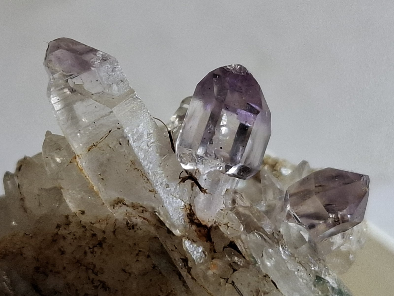 Quartz (variety Amethyst)
2 x 1,5 cm
(Autor: Volkmar Stingl)