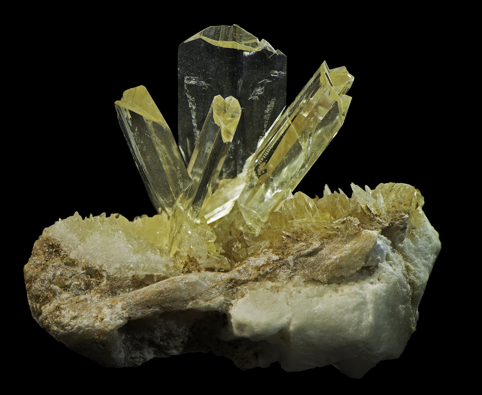 Gypsum
60 x 36 x 50 mm
(Autor: Rob Schnerr)