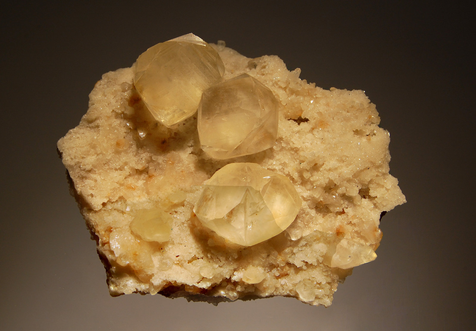 Calcite
7.0 x 8.7 cm.
(Autor: Michael Shaw)
