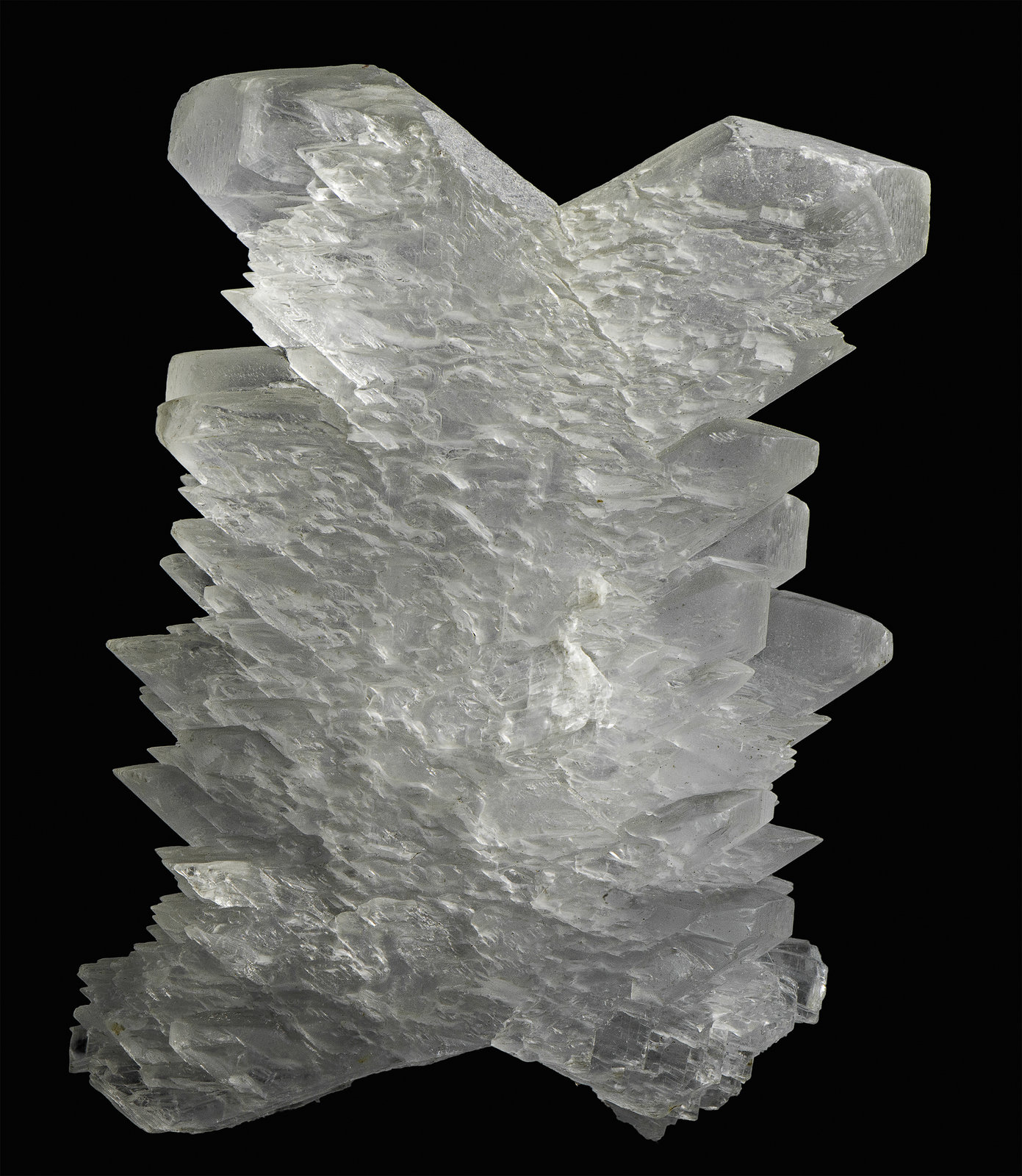 Gypsum
115 x 85 x 40 mm
(Autor: Rob Schnerr)