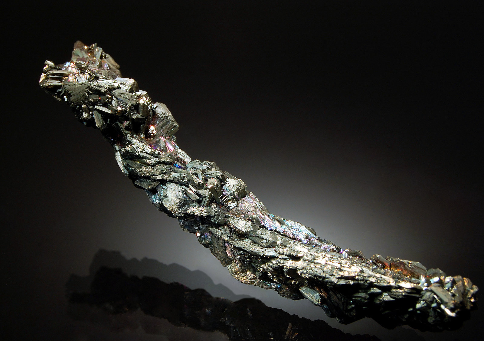 Marcasite
1.5 x 10.5 cm
(Autor: Michael Shaw)