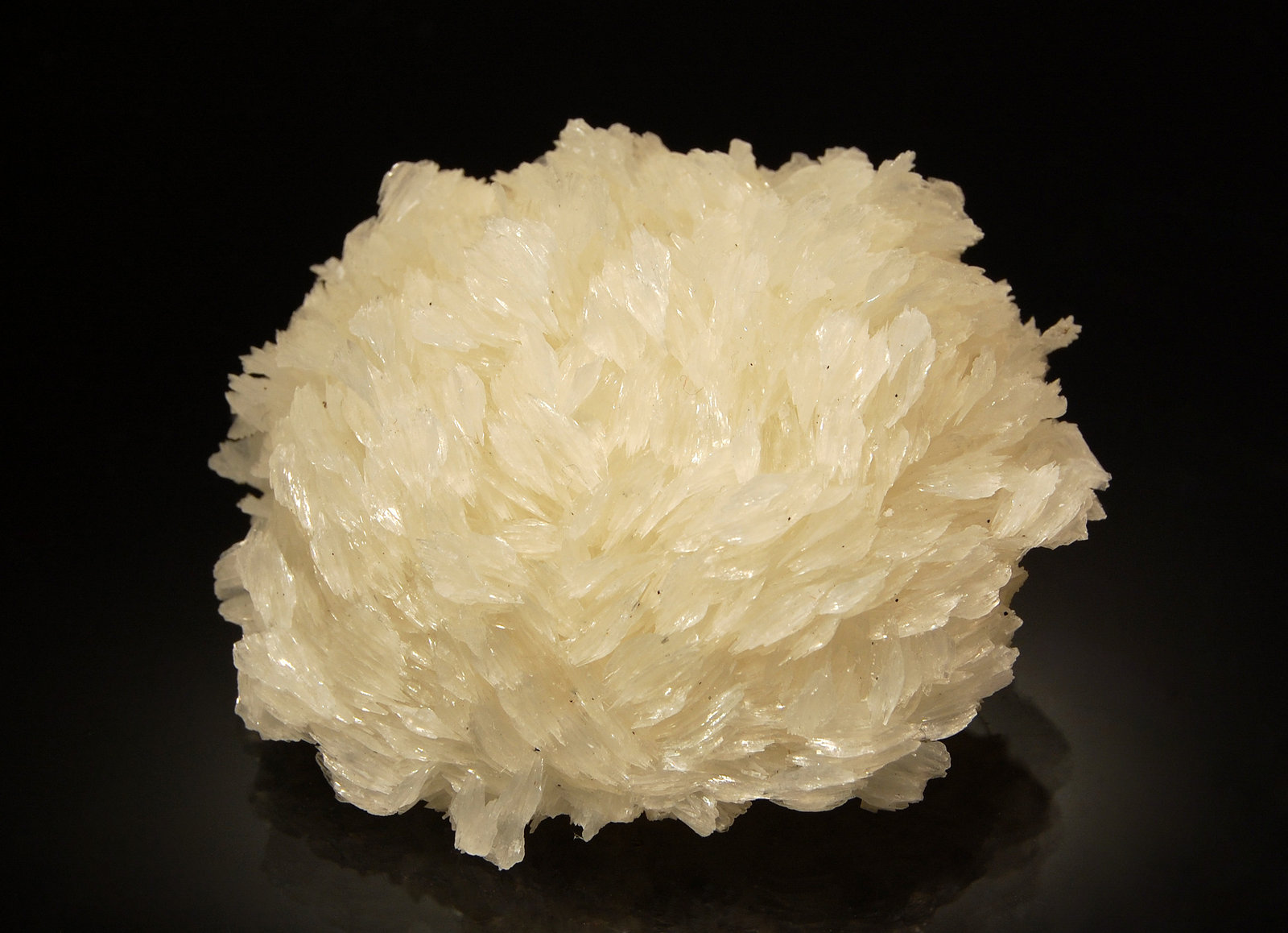 Barite
4.2 x 5.2 cm
(Autor: Michael Shaw)