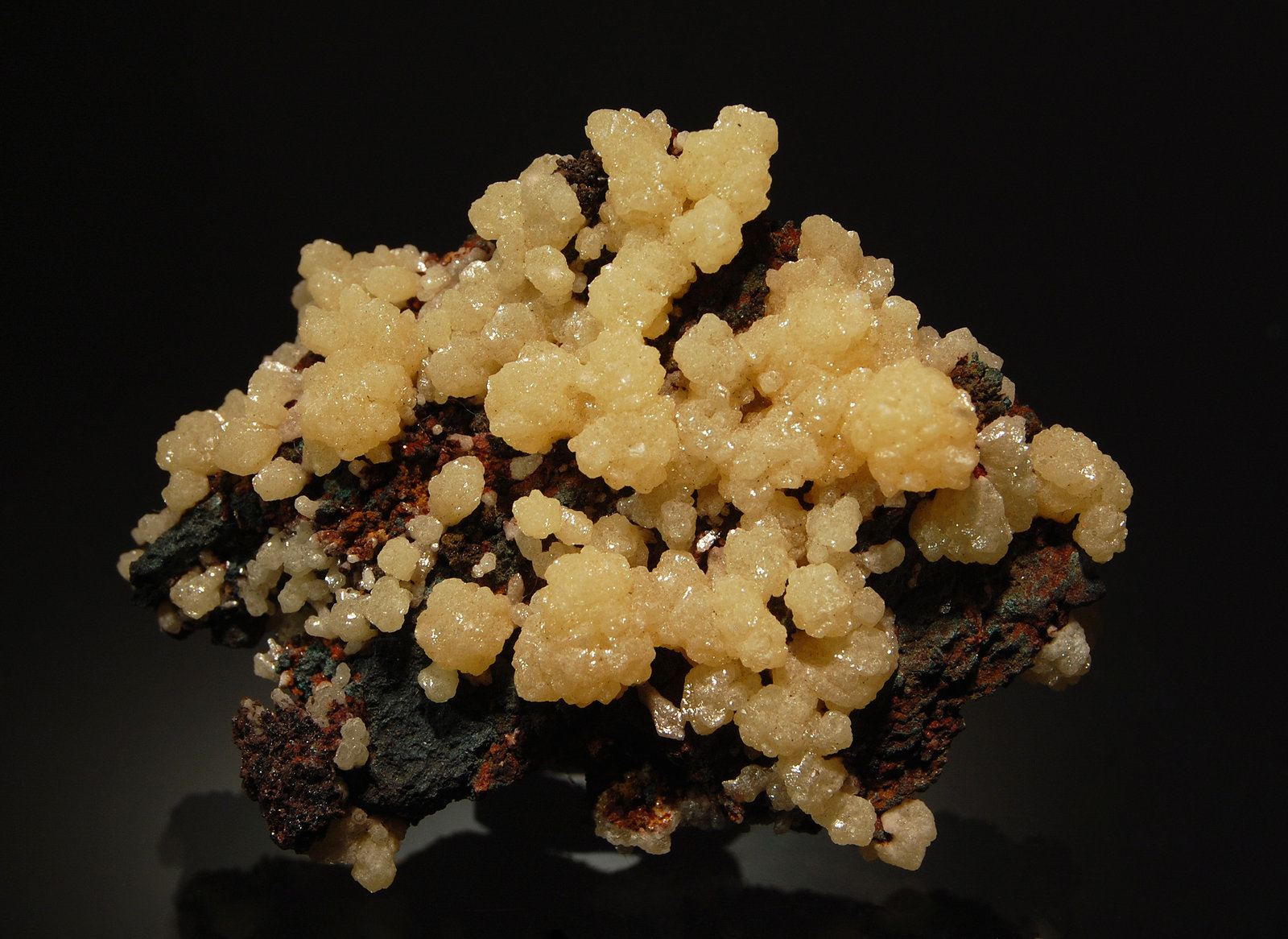 Mimetite
3.8 x 5.3 cm
(Autor: Michael Shaw)