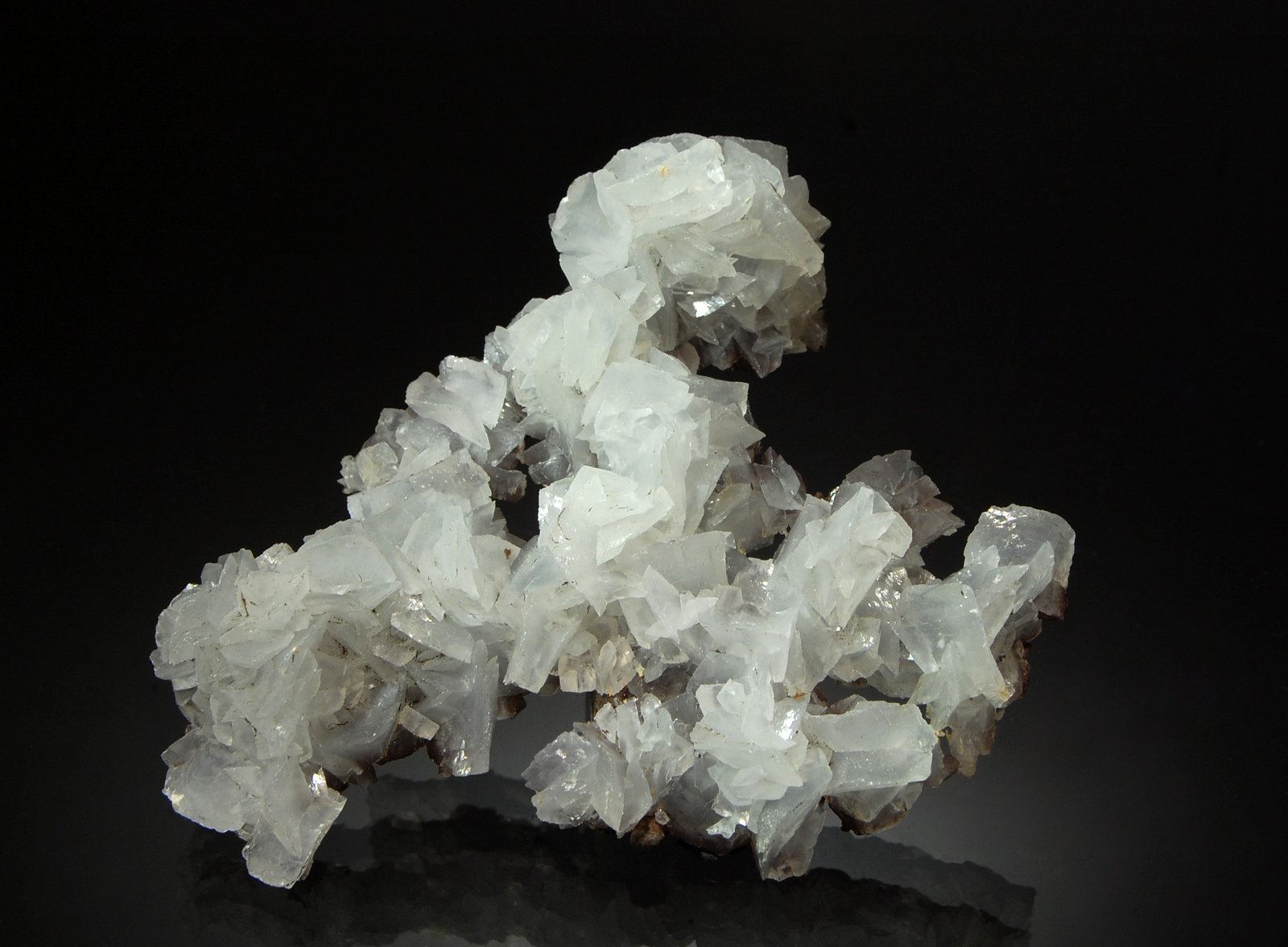 Calcite
1.0 x 6.0 x 8.5 cm
(Autor: Michael Shaw)