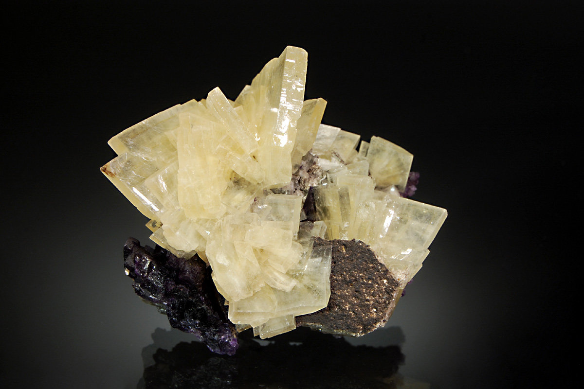 Barite
5.3 x 6.7 cm
(Autor: Michael Shaw)