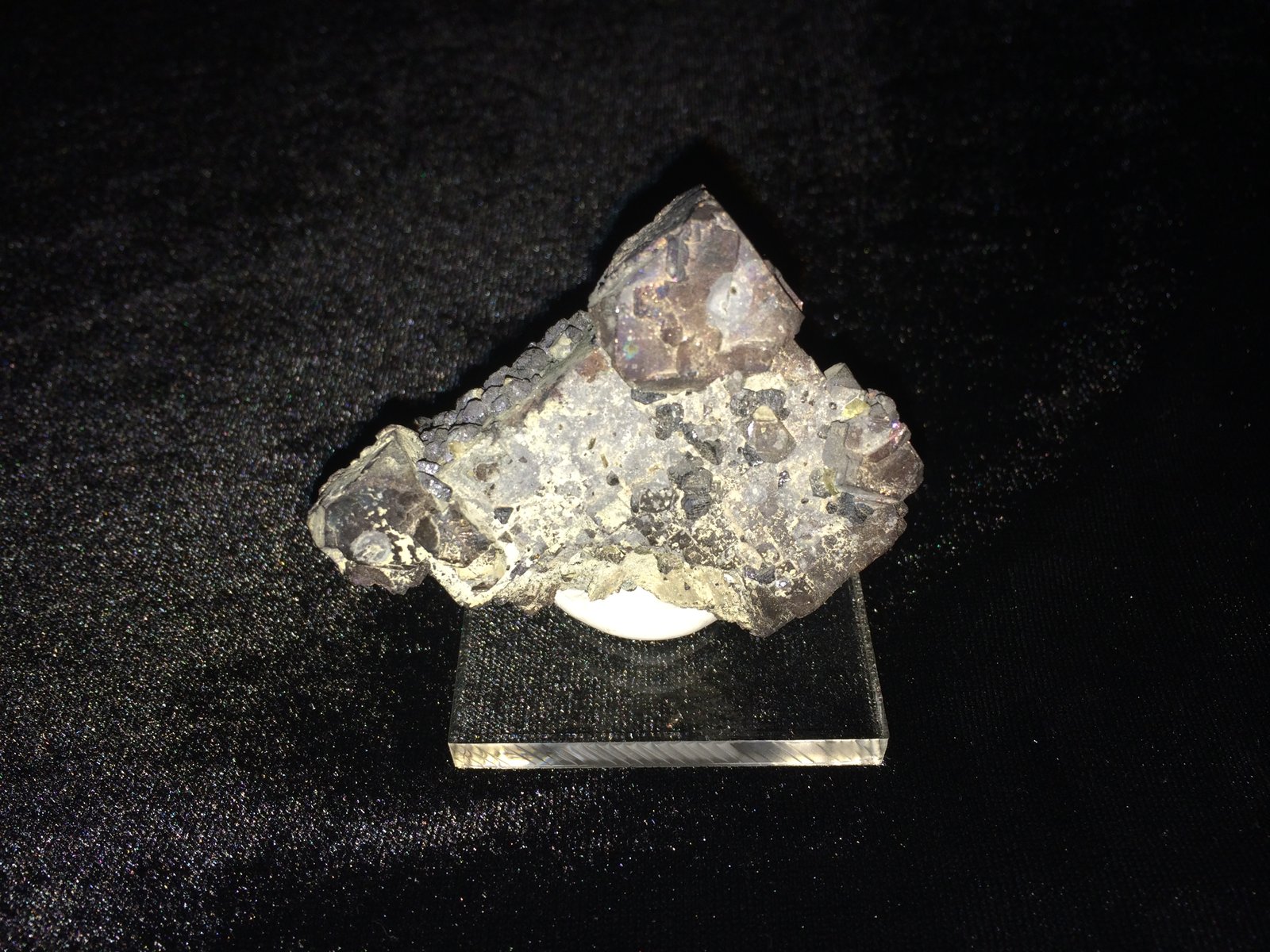 Galena
55 X 50 X 30 mm
(Autor: Robert Seitz)