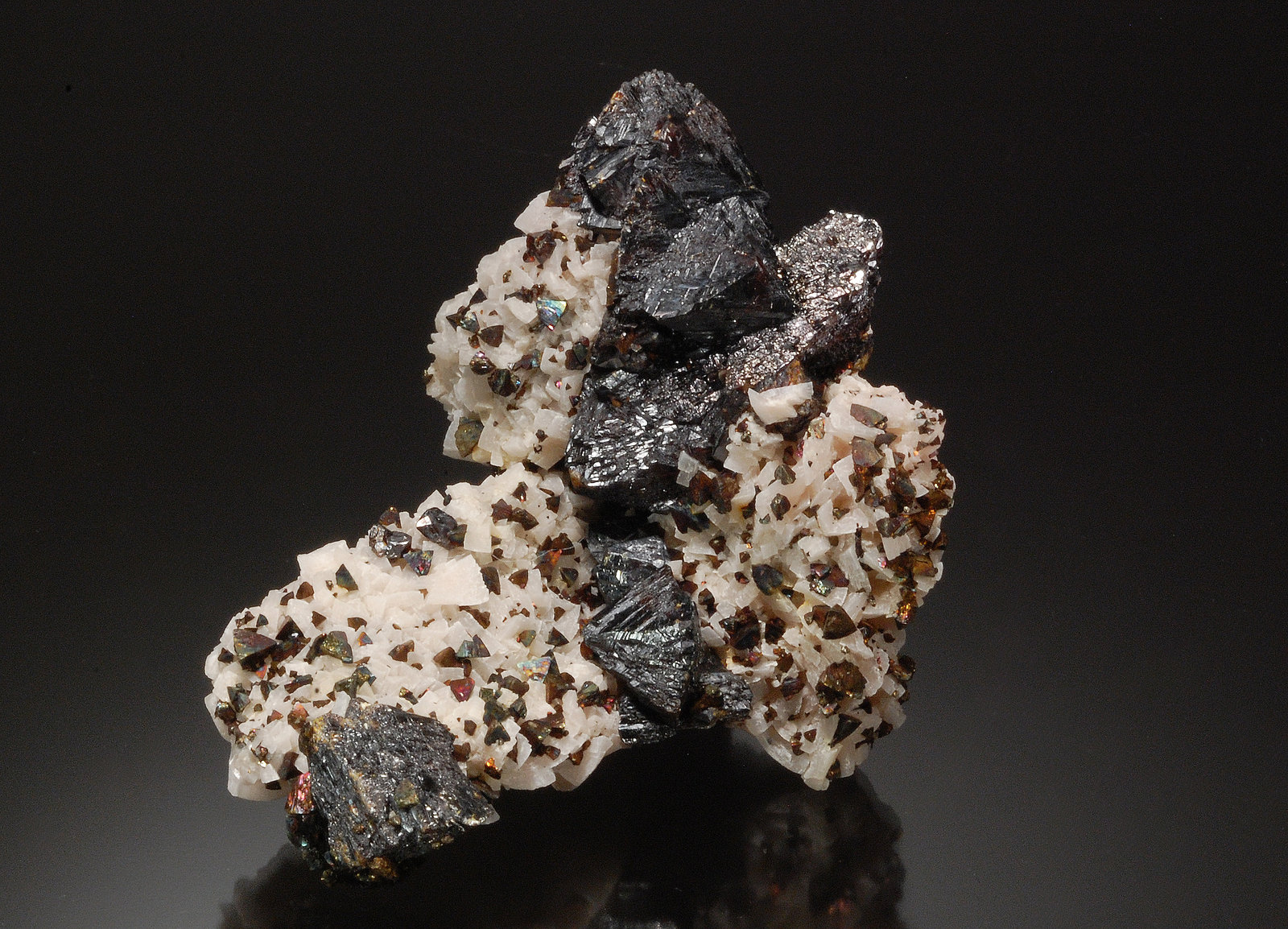 Sphalerite
5.0 x 8.0 cm
(Autor: Michael Shaw)