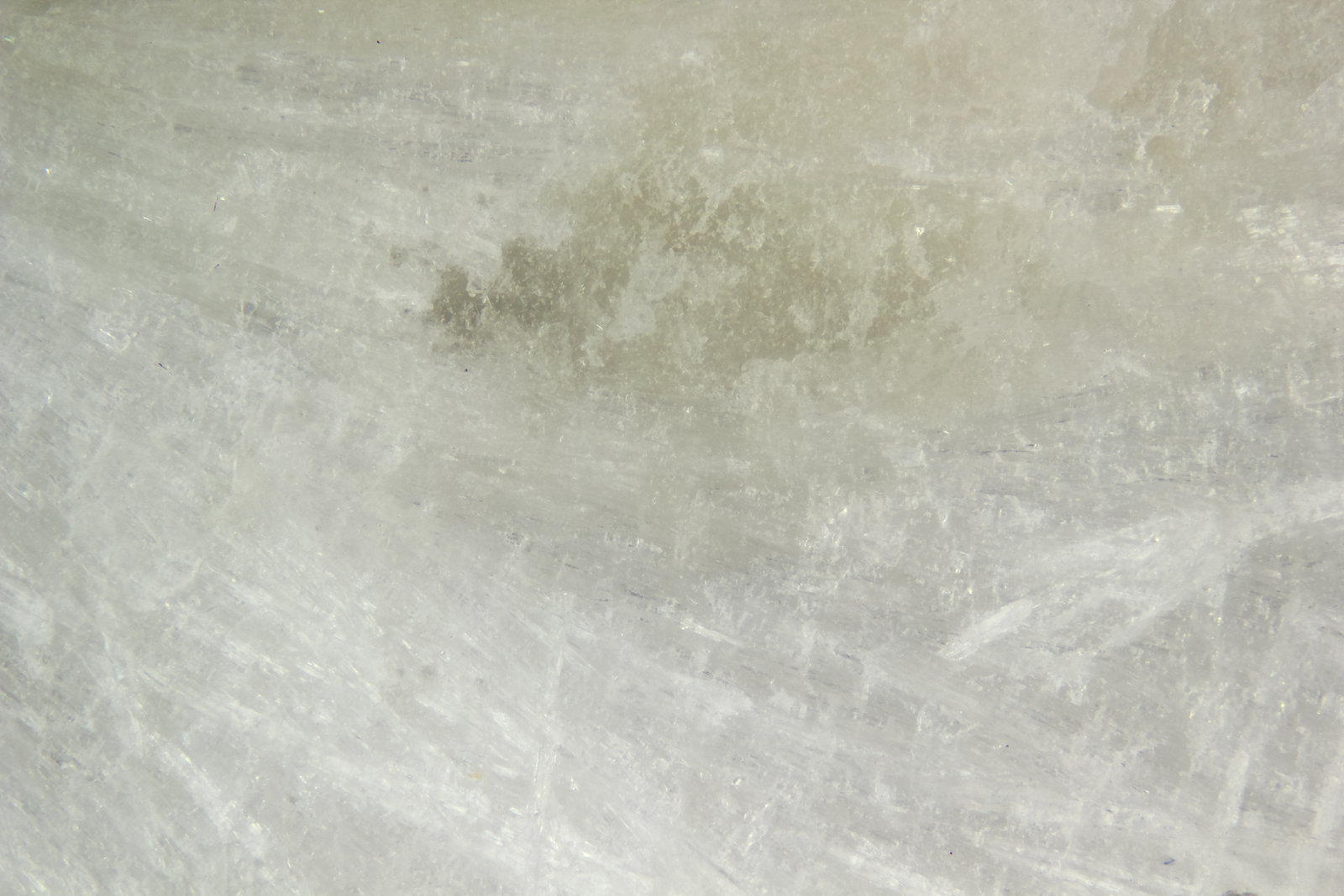 Wollastonite
FOV = 4mm
(Autor: Doug)