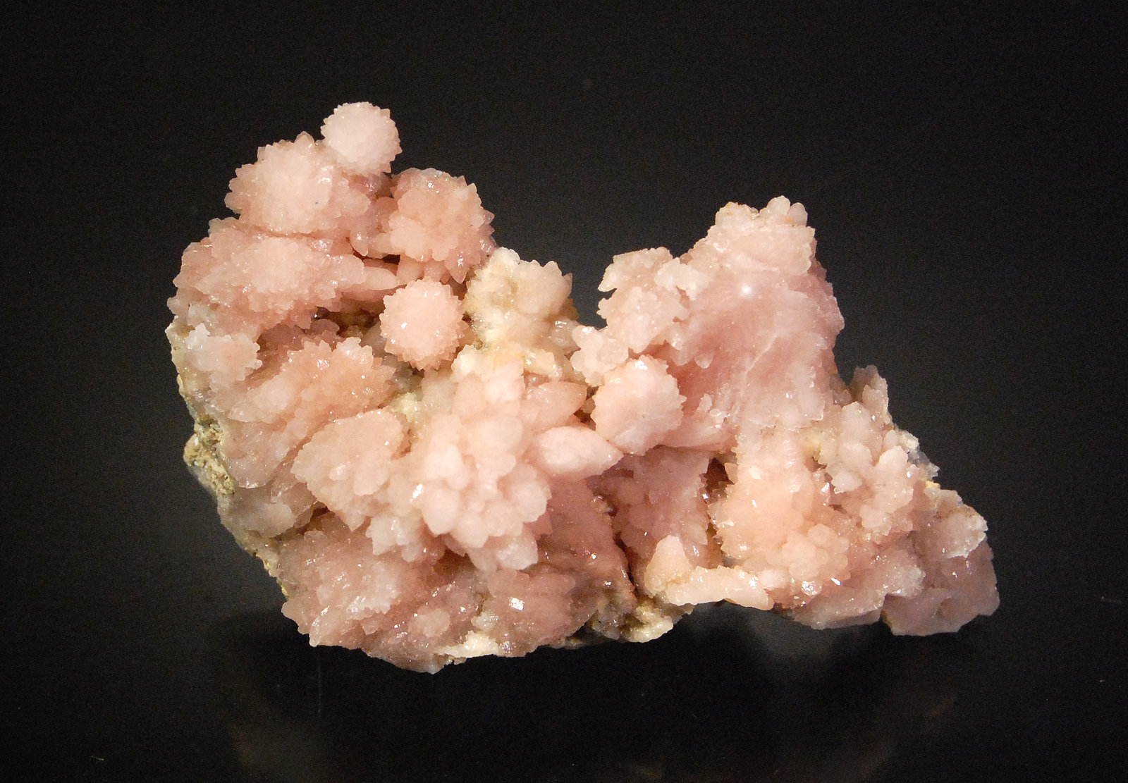 Quartz (variety rose quartz)
5.8 x 3.6 cm
(Autor: Michael Shaw)