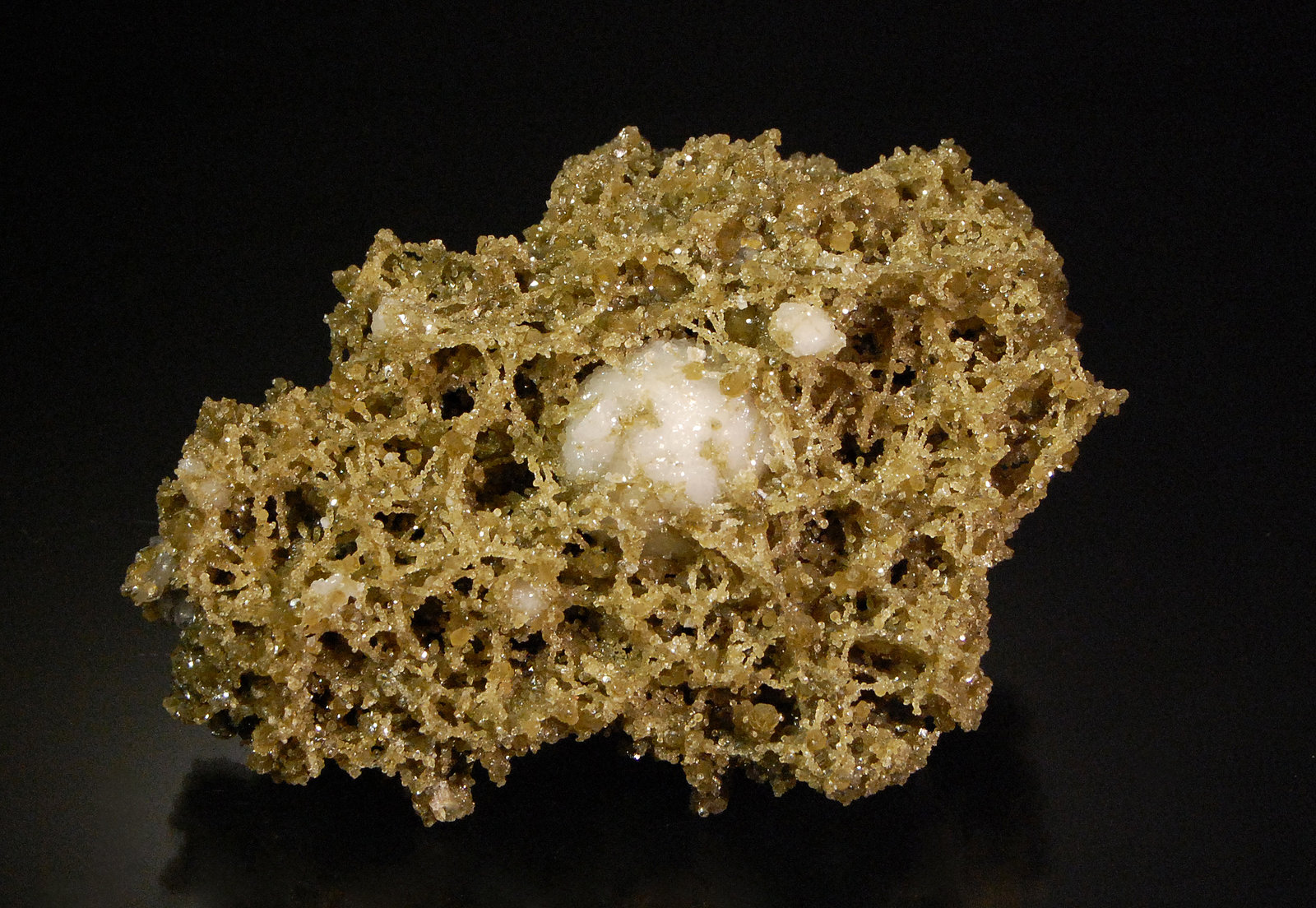 Siderite
10.0 x 6.5 x 2.0 cm
(Autor: Michael Shaw)