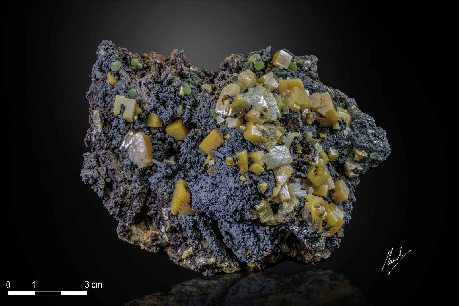 Wulfenite
115 X 97 mm
(Autor: Manuel Mesa)