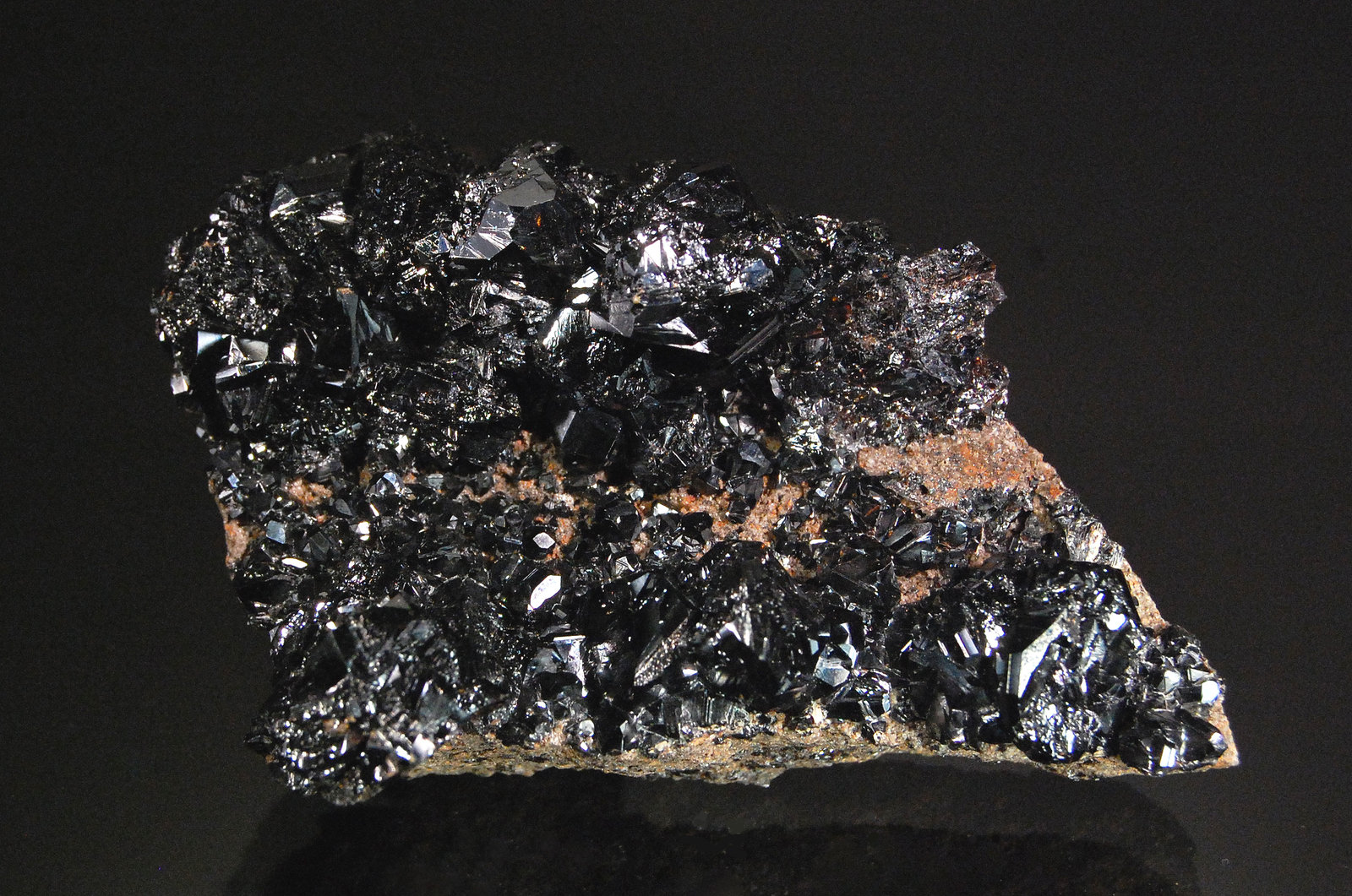Sphalerite
7.1 x 4.6 x 3.0 cm
(Autor: Michael Shaw)