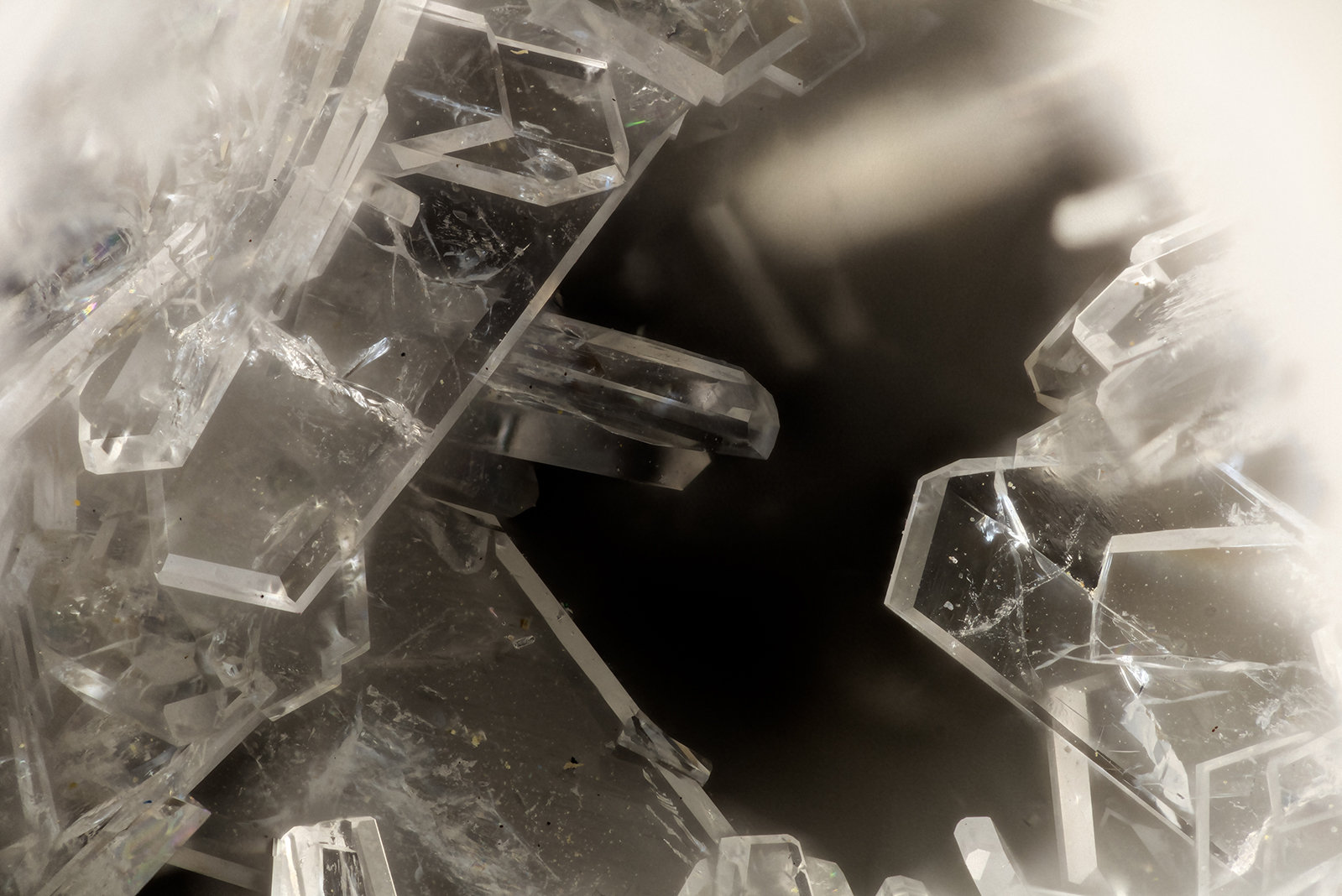 Yugawaralite
FOV = 3.9 mm
(Autor: Doug)