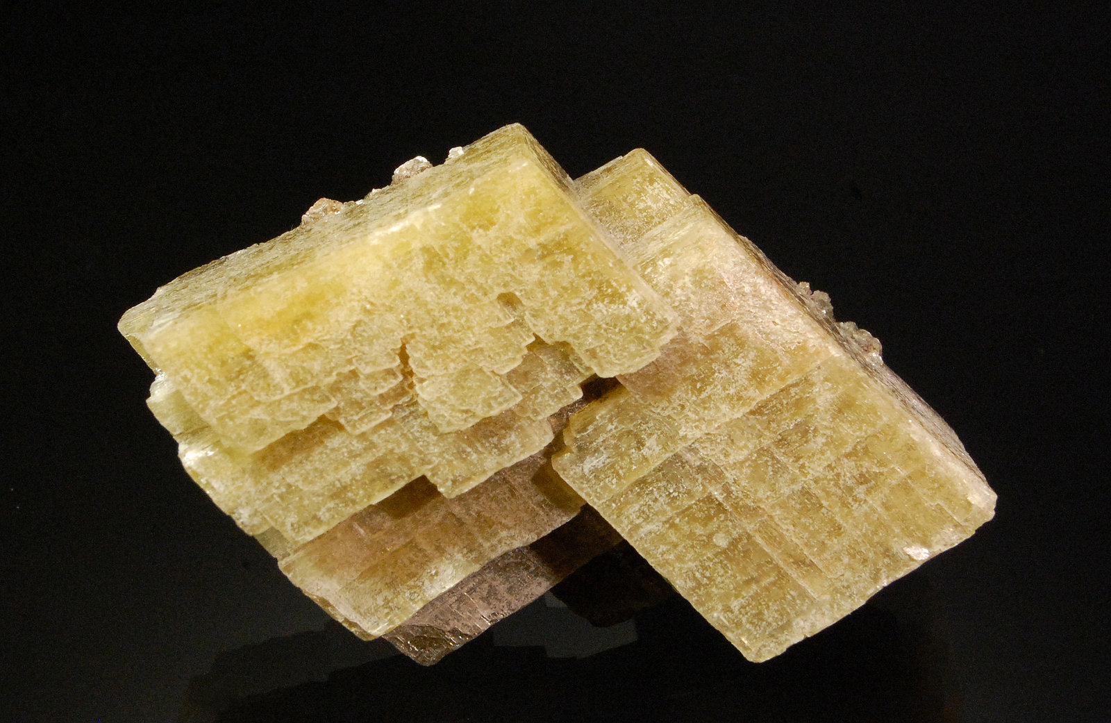 Siderite
6.7 x 4.2 x 2.2 cm
(Autor: Michael Shaw)