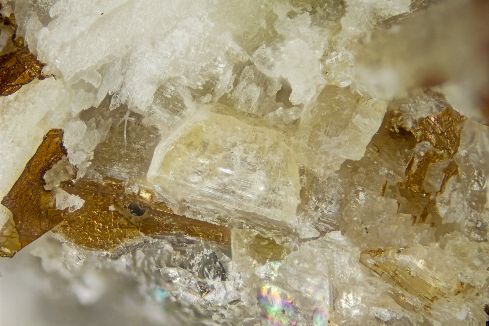 Petersenite-(Ce)<br />{LOCALITAT}