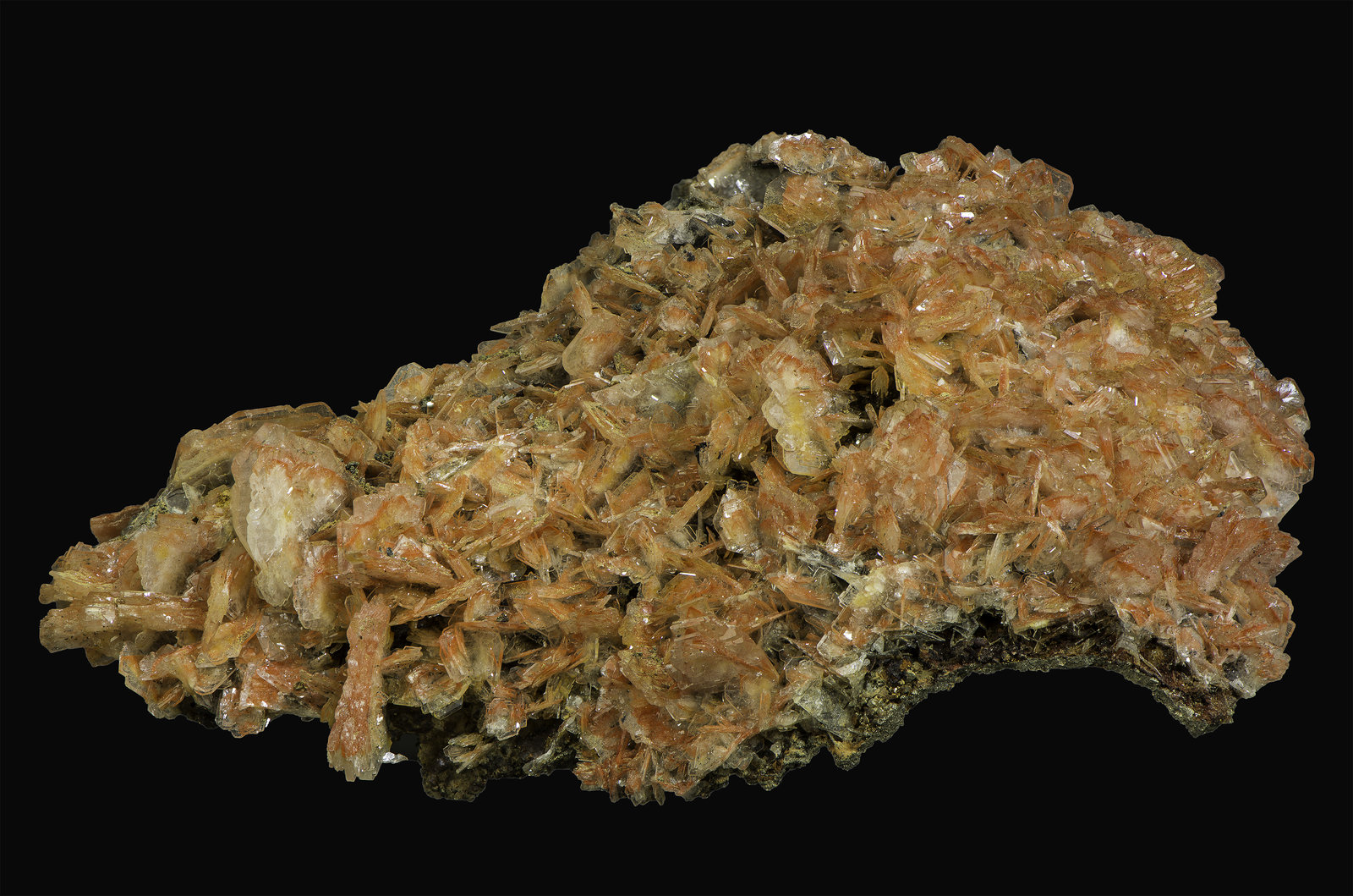 Baryte, Realgar
95 x 70 x 25 mm
(Autor: Rob Schnerr)
