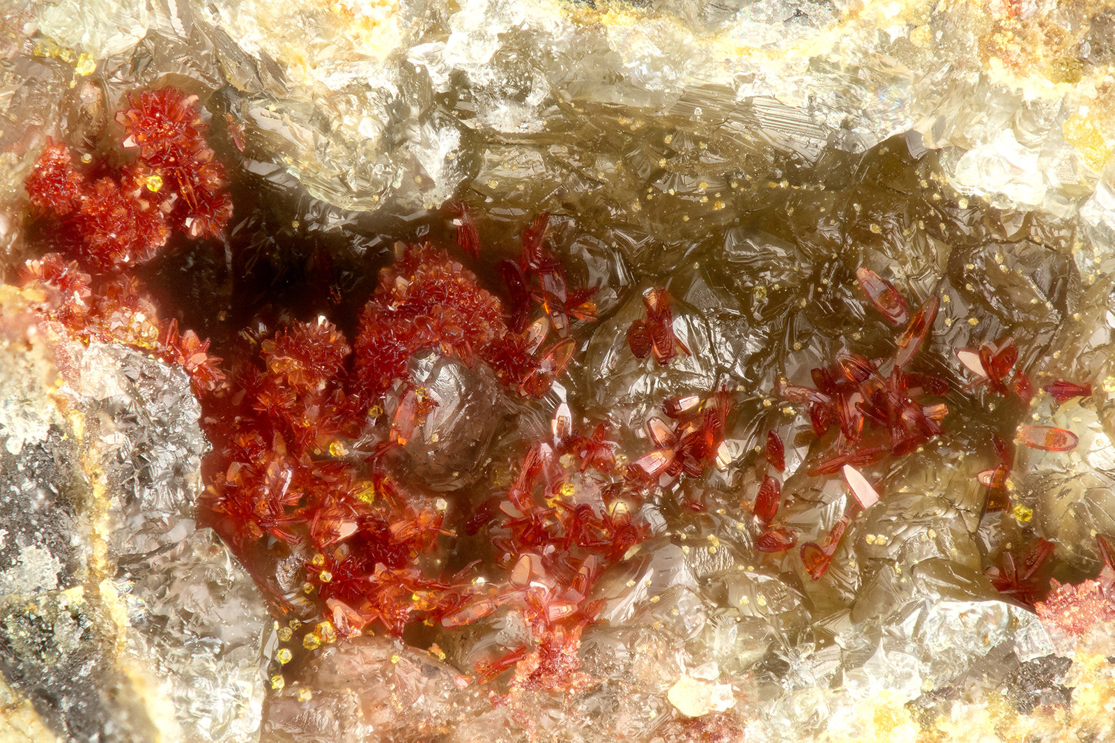 Carminite
FOV = 1.6 mm
(Autor: Doug)
