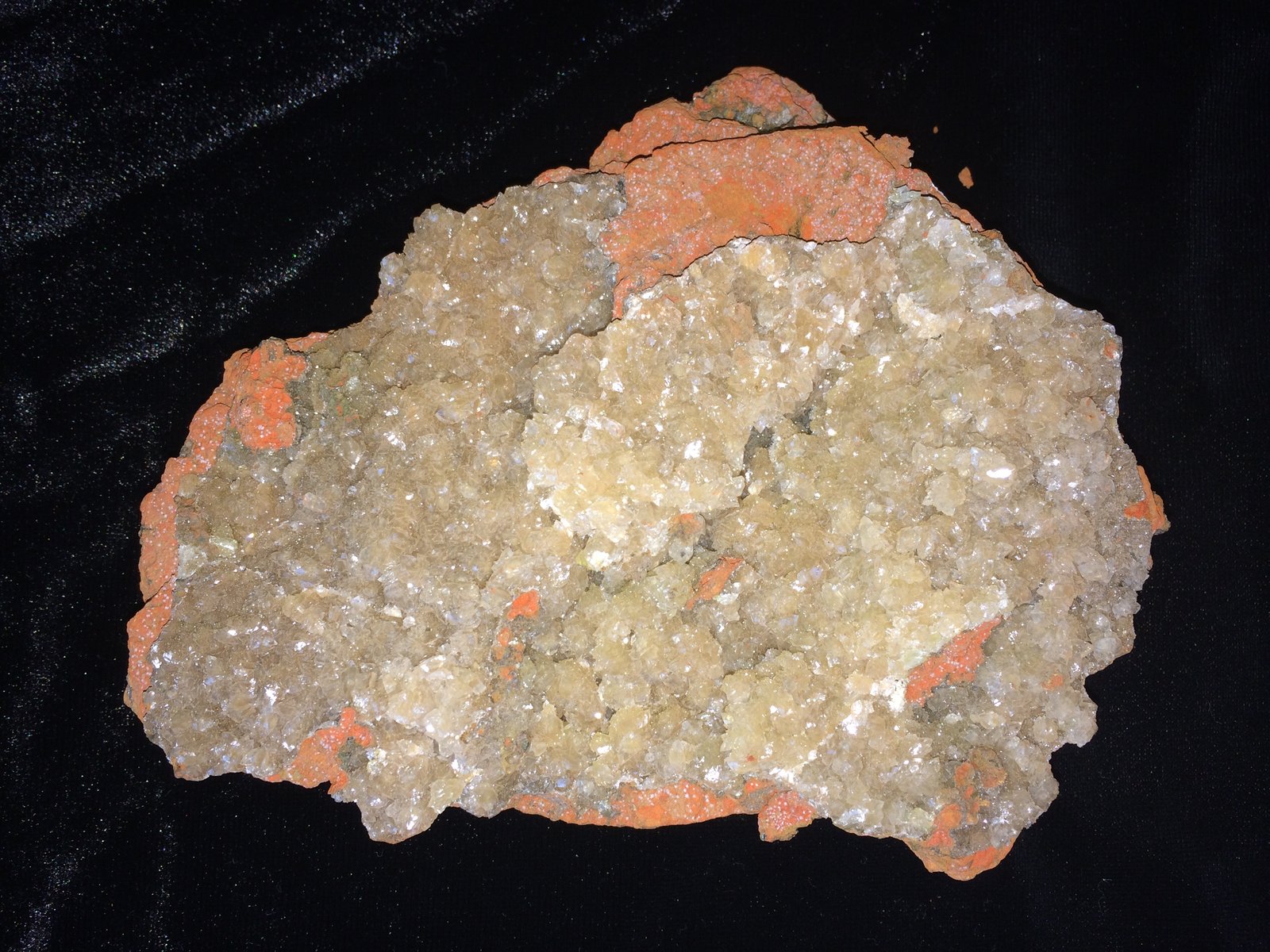 Adamite
135 X 115 X 25 mm
(Autor: Robert Seitz)