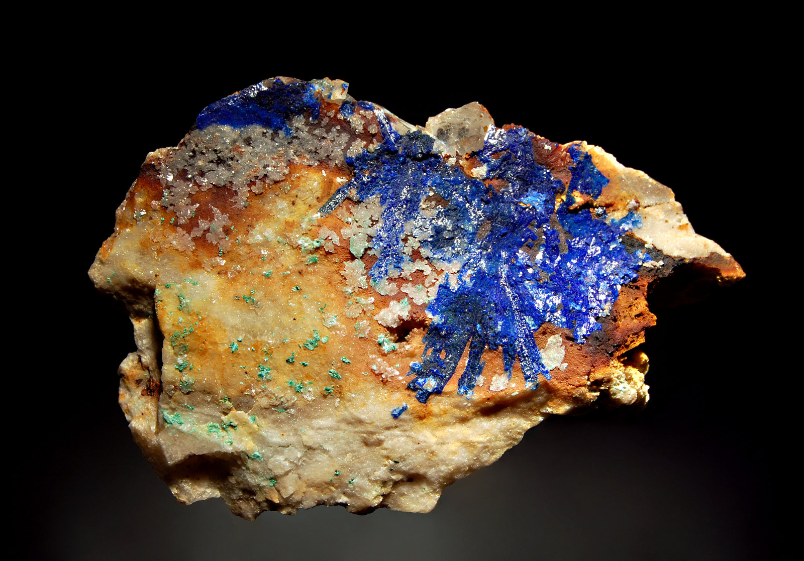 Linarite
6.1 x 8.6 cm
(Autor: Michael Shaw)