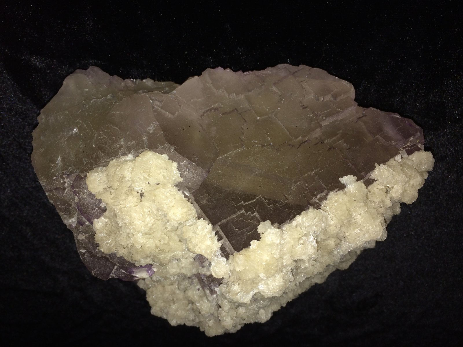 Fluorite, Barite
180 X 115 X 110 mm
(Autor: Robert Seitz)