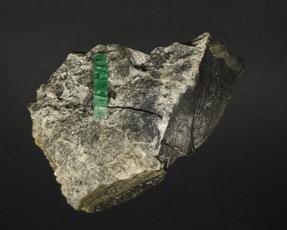 Beryl (variety emerald)
5.5 X 3.5 cm
(Autor: Richard Arseneau)