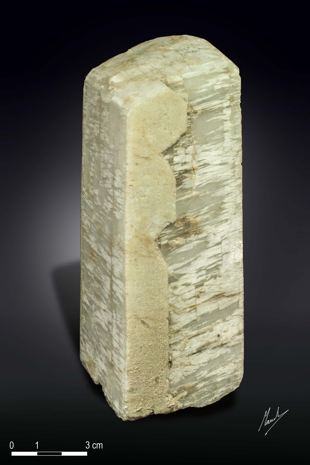 Microcline
152 X 54 mm
(Autor: Manuel Mesa)