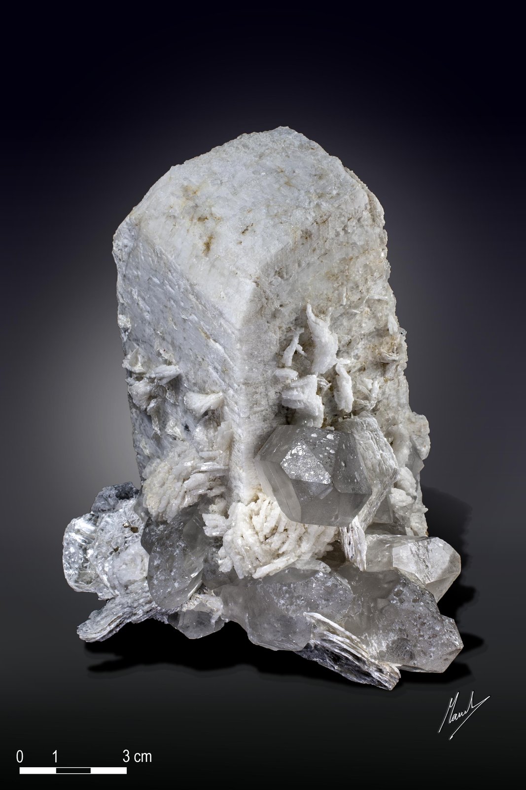 Microcline with Quartz and Topaz
160 X 134 mm
(Autor: Manuel Mesa)