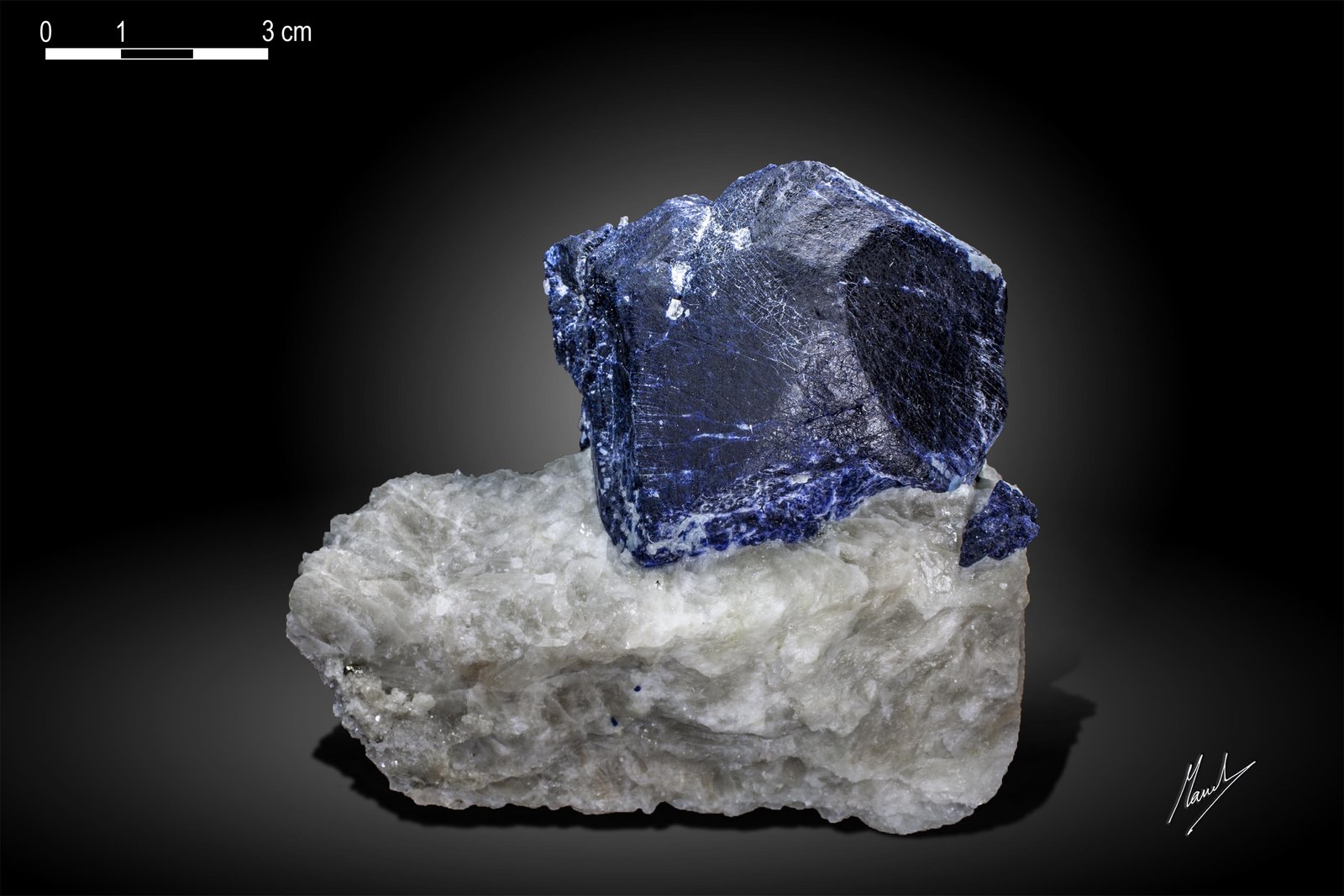 Lazurite
106 x 92 mm
(Autor: Manuel Mesa)
