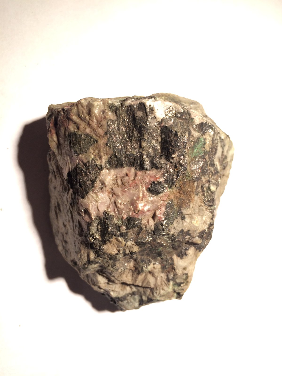 Mohawkite
75 mm x 70 mm x 45 mm
(Autor: Robert Seitz)
