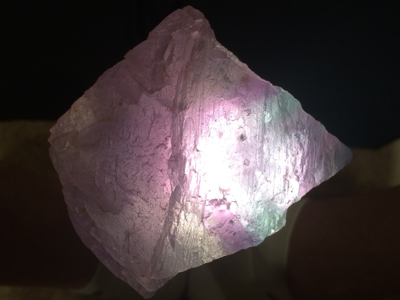 Fluorite
100 X 90 X 55 mm
(Autor: Robert Seitz)