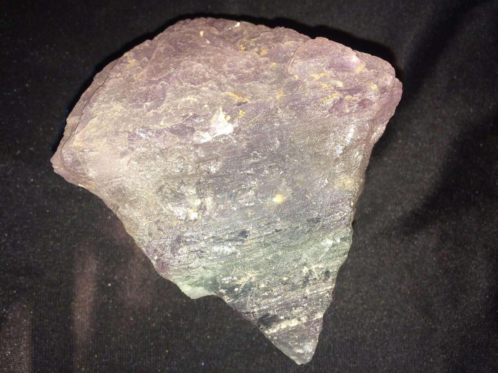 Fluorite
100 X 90 X 55 mm
(Autor: Robert Seitz)