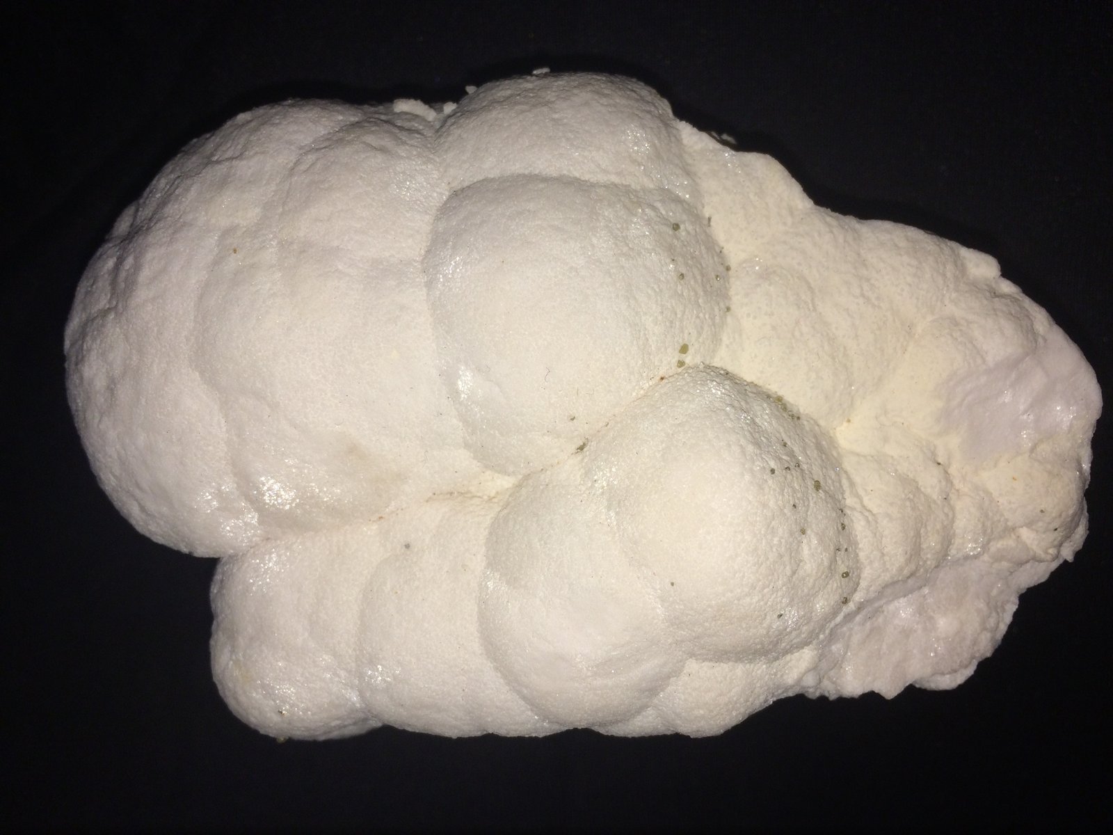 Calcite
115 X 110 X 40   mm
(Autor: Robert Seitz)