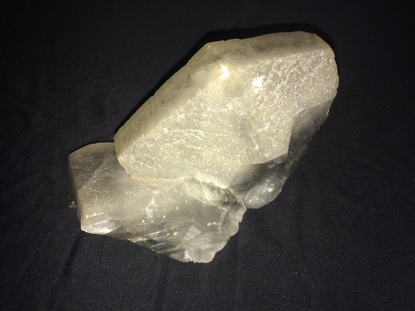 Calcite
150 X 100 X 130  mm
(Autor: Robert Seitz)