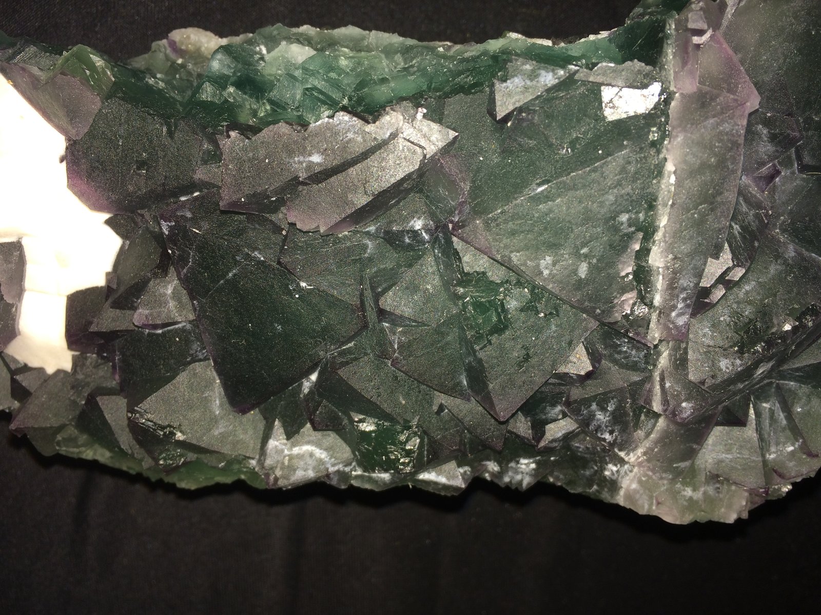 Fluorite
285 mm x 120 mm x 90 mm
(Autor: Robert Seitz)
