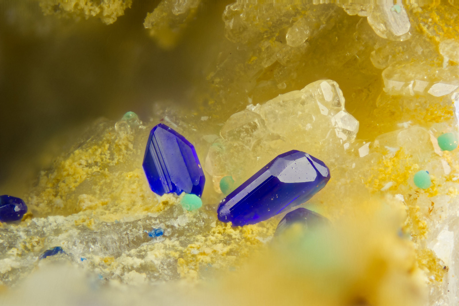 Azurite
FOV = 2.0 mm
(Autor: Doug)
