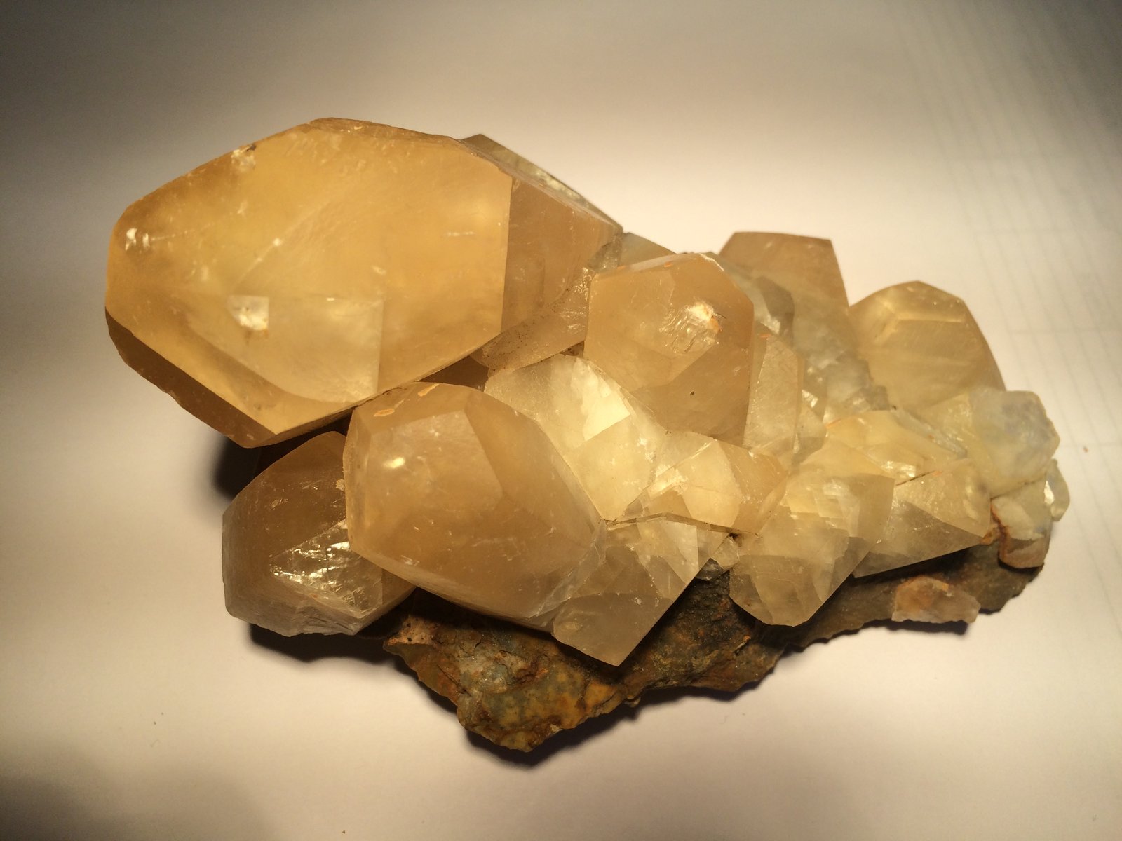 Calcite
140 mm X 90 mm X 70 mm
(Autor: Robert Seitz)