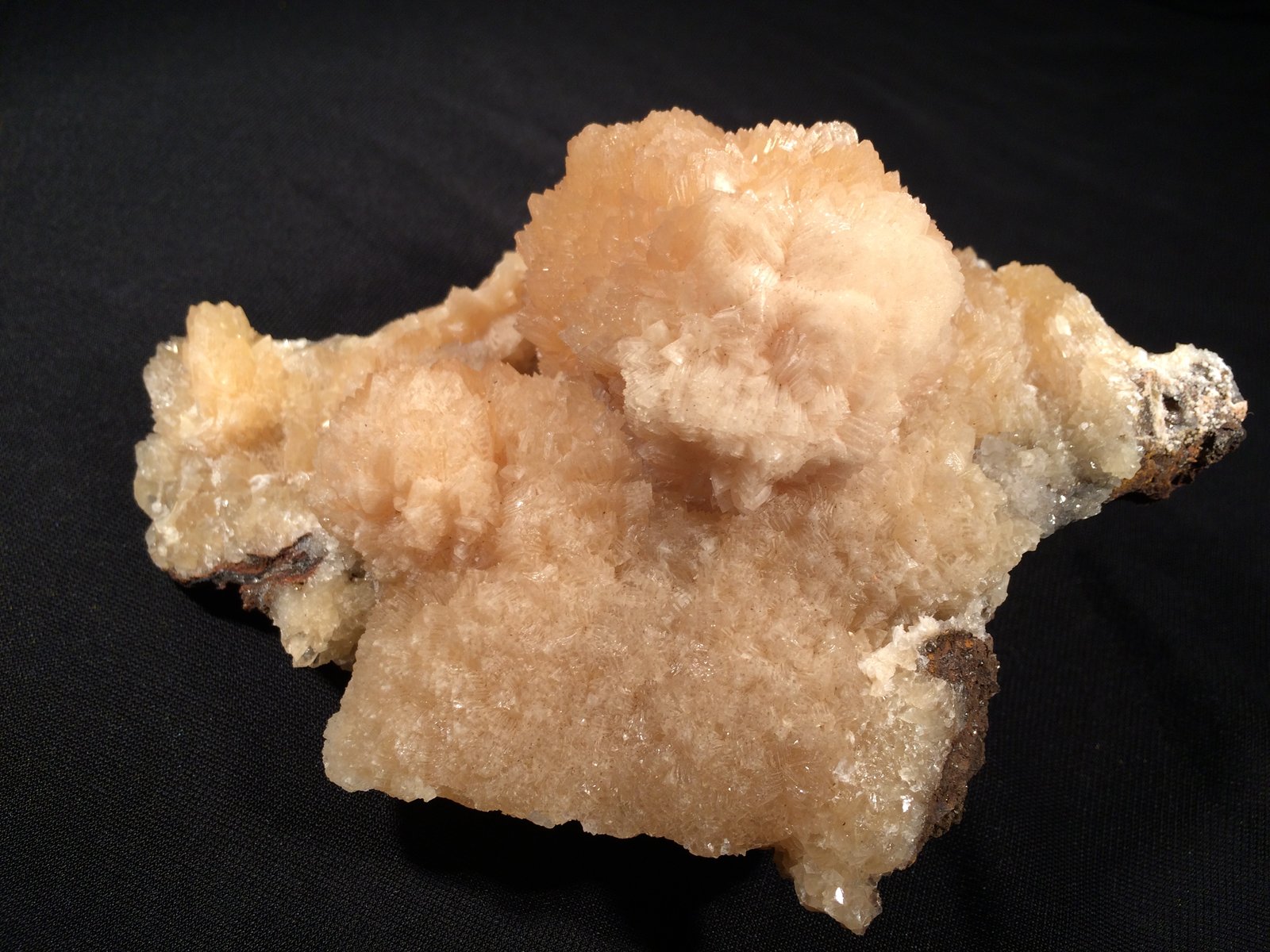 Calcite
145 mm x 90 mm x 65 mm
(Autor: Robert Seitz)