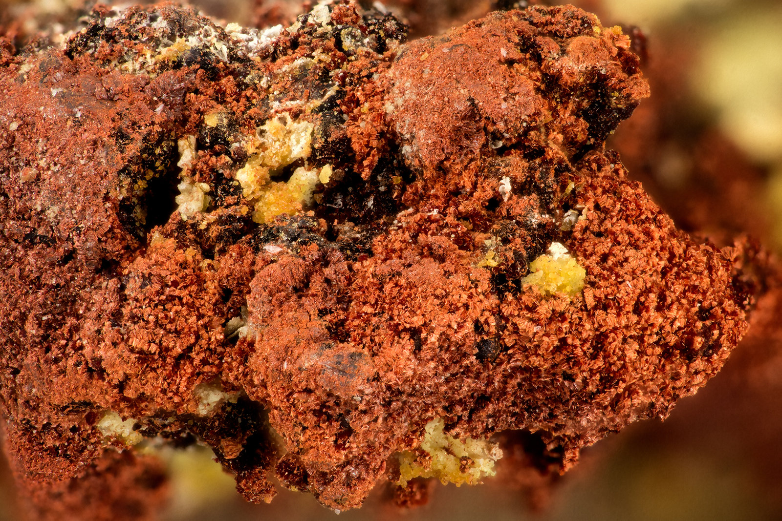 Metahewettite
FOV = 3.3 mm
(Autor: Doug)