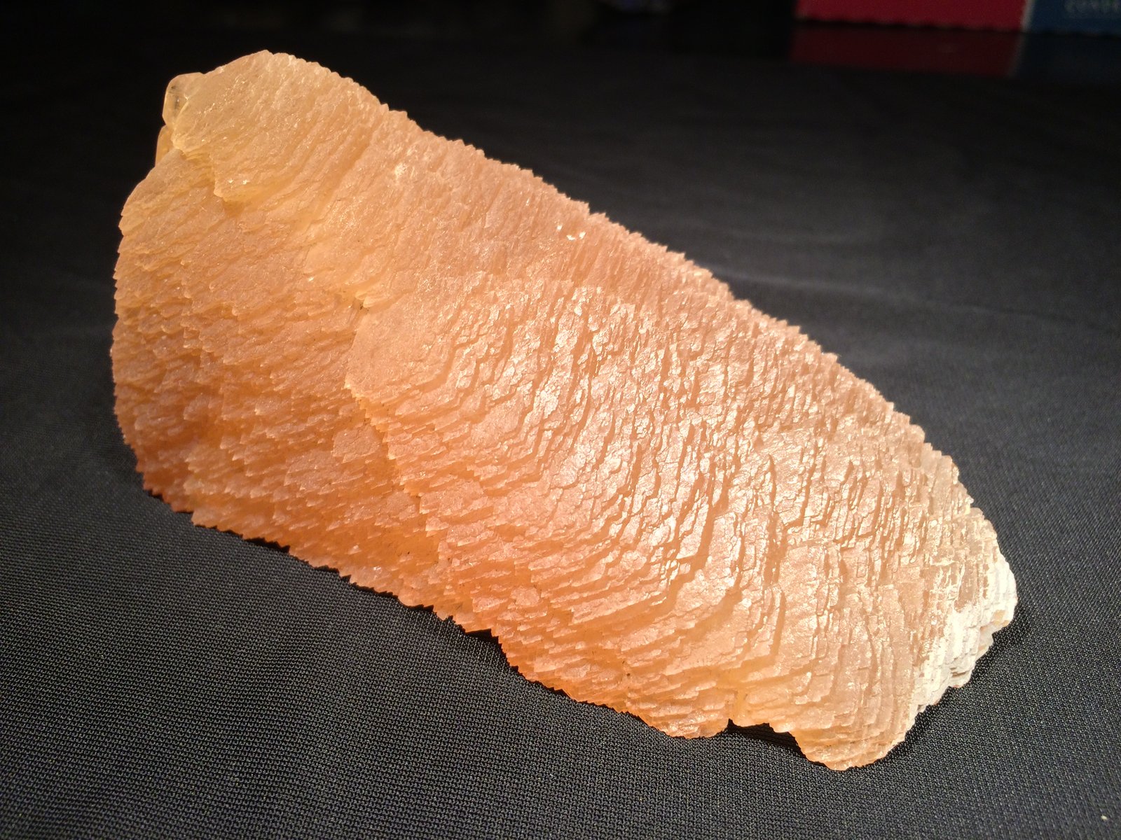 Calcite
127 mm x 75 mm x 62 mm
(Autor: Robert Seitz)