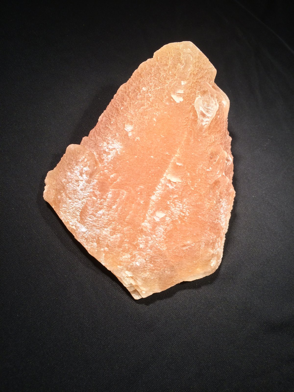 Calcite
150 mm x 120 mm x 75 mm
(Autor: Robert Seitz)
