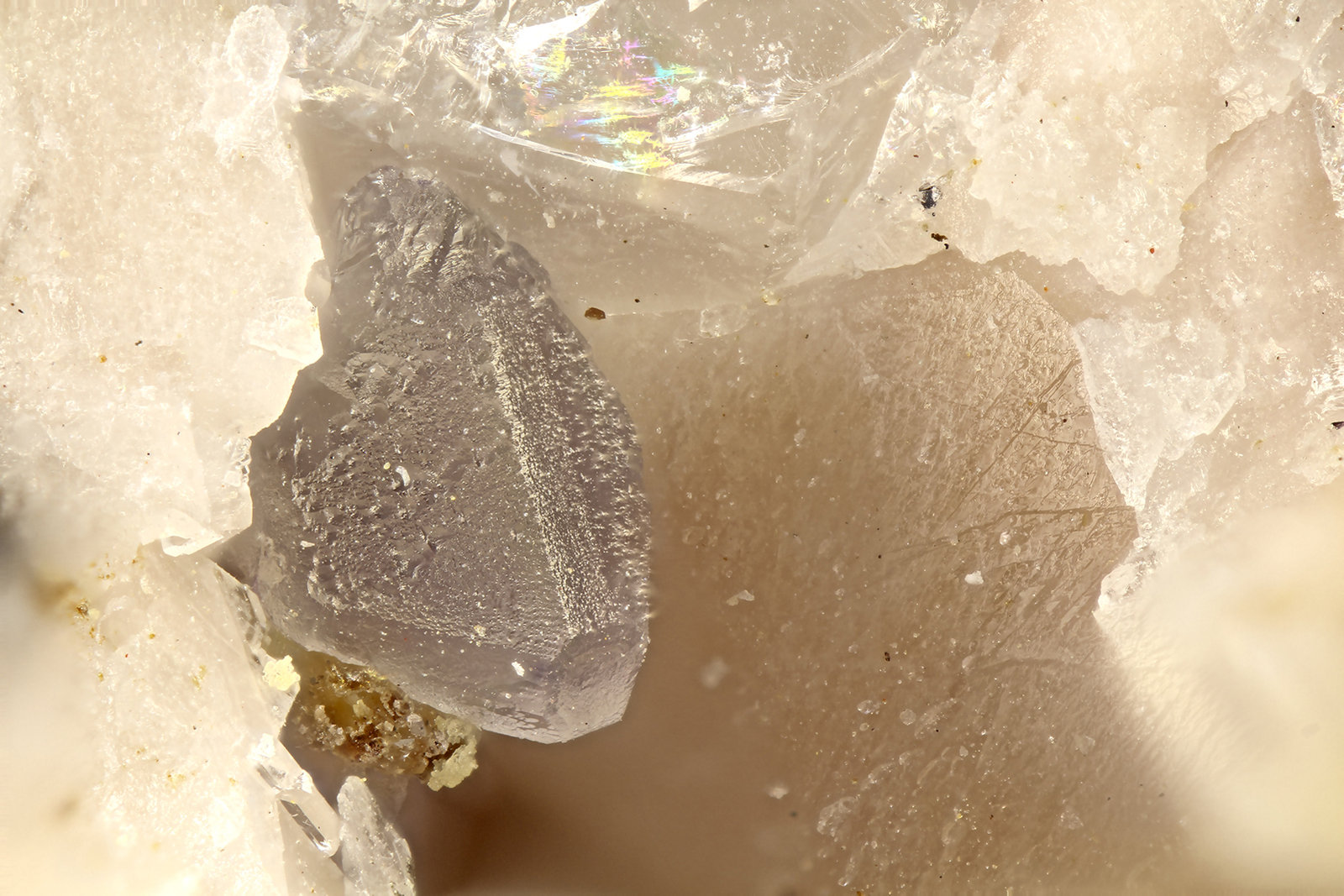 Fluorite
FOV = 2.0 mm
(Autor: Doug)