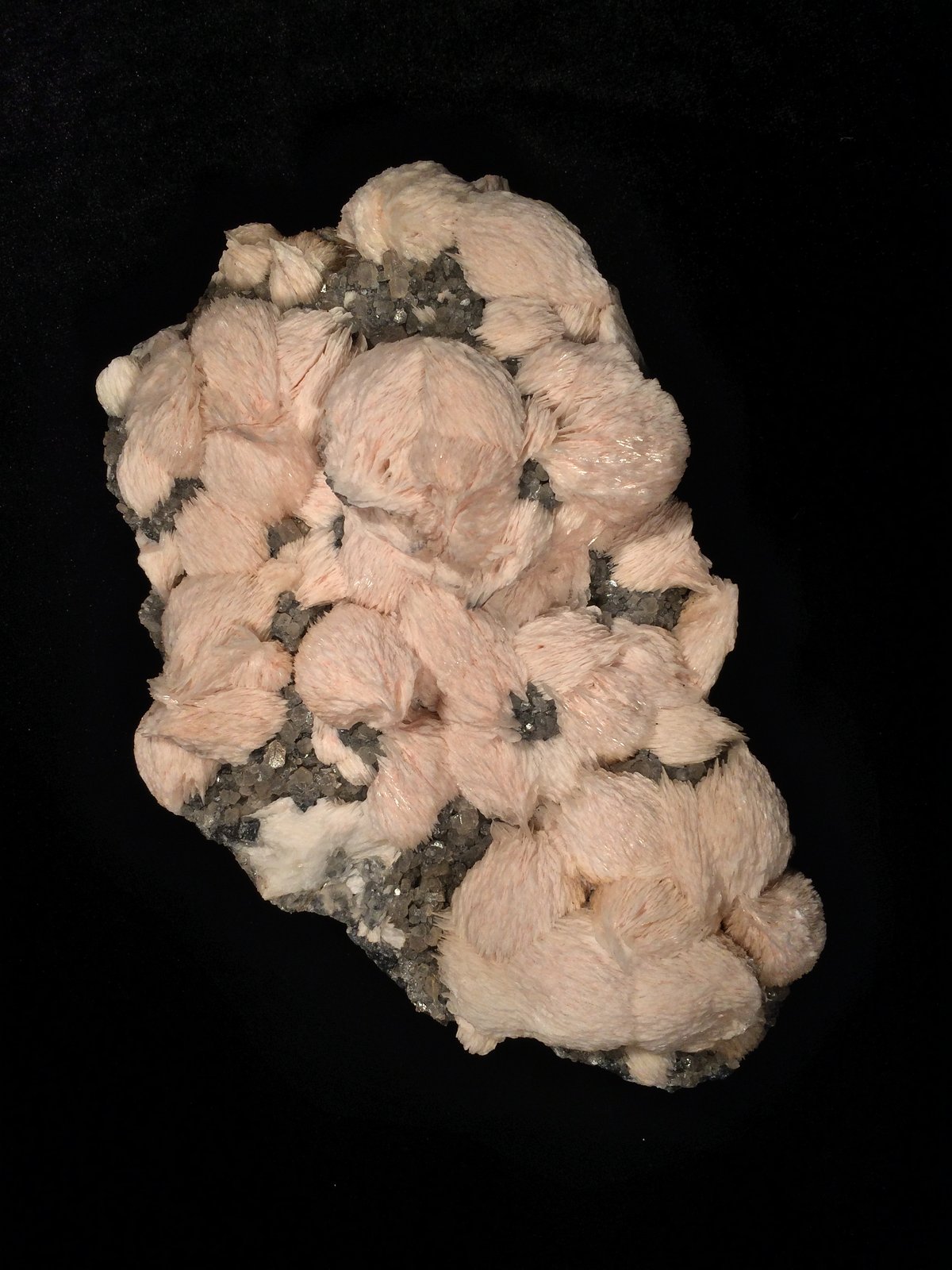 Barite, Cerussite, Galena
225 mm X 140 mm X 65 mm
(Autor: Robert Seitz)
