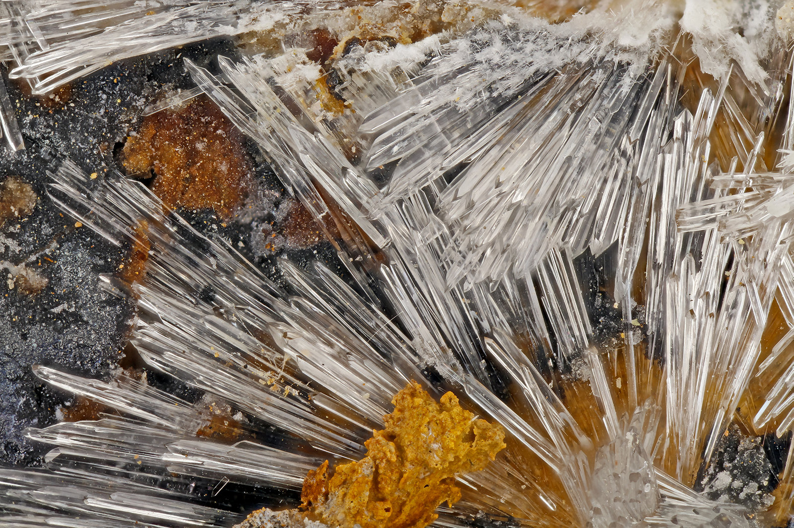 Scholzite
FOV = 3.9 mm
(Autor: Doug)