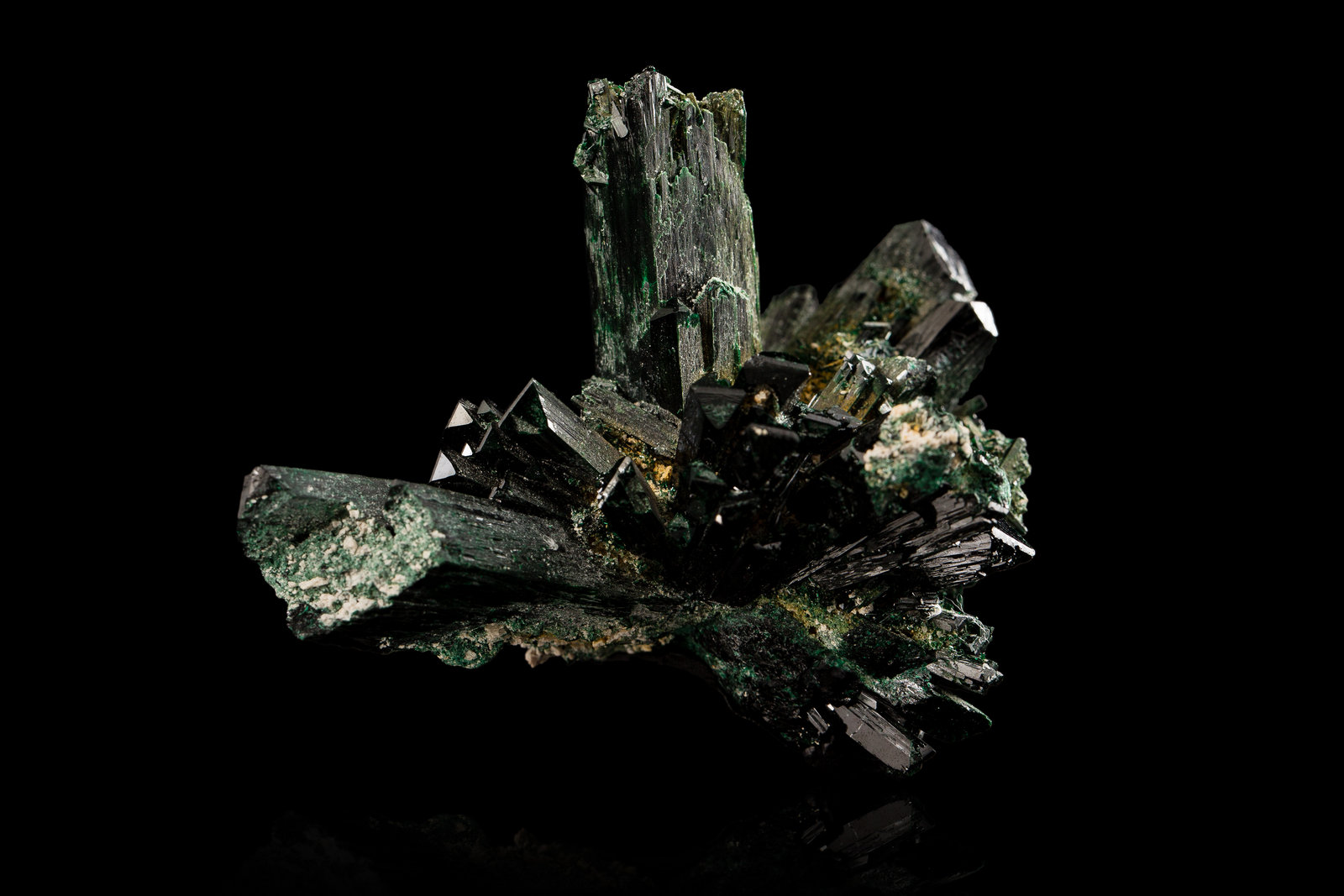 Atacamite
7,5	x	7,5	x	9,0	cm
(Autor: MIM Museum)