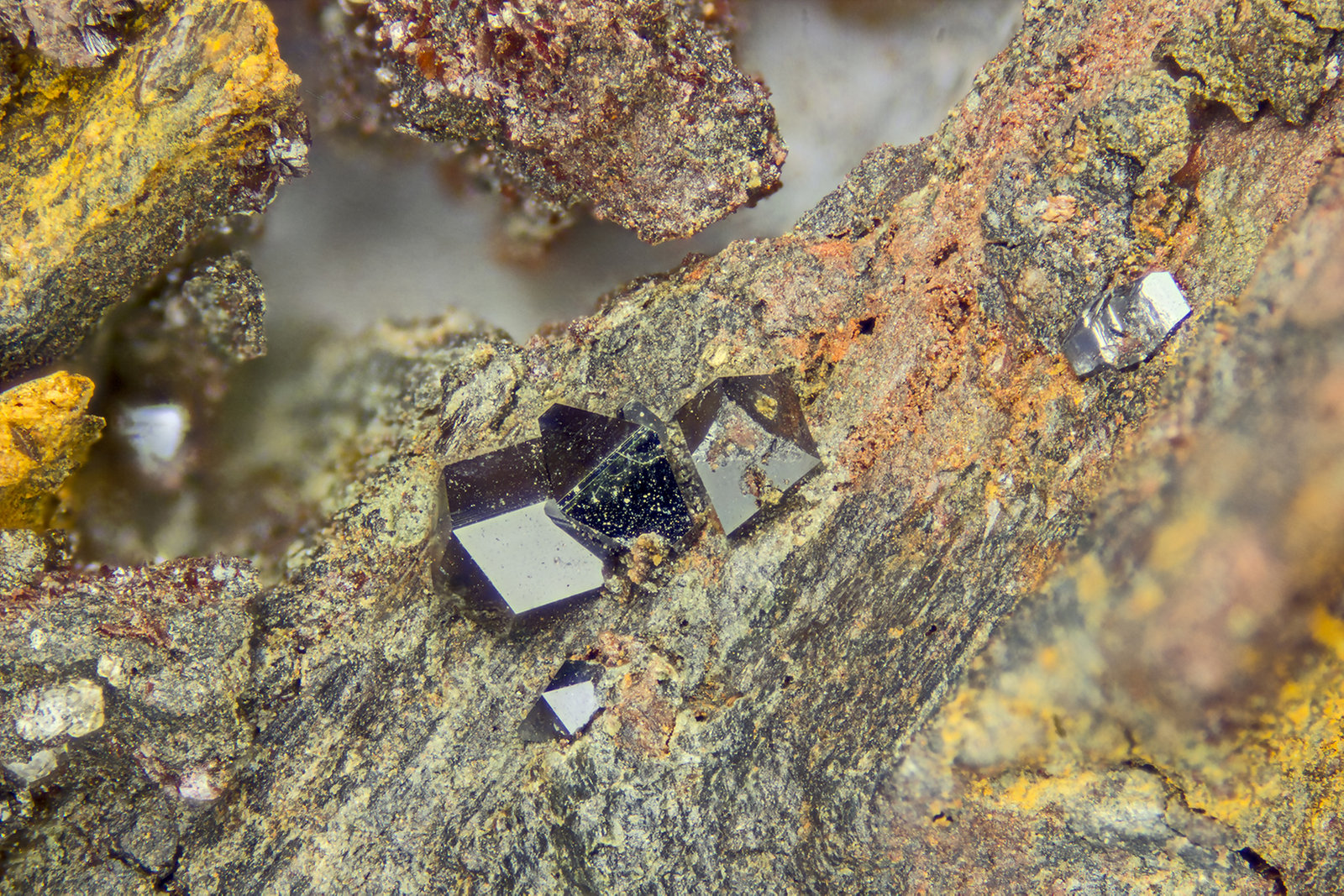 Anatase
FOV = 4.0 mm
(Autor: Doug)