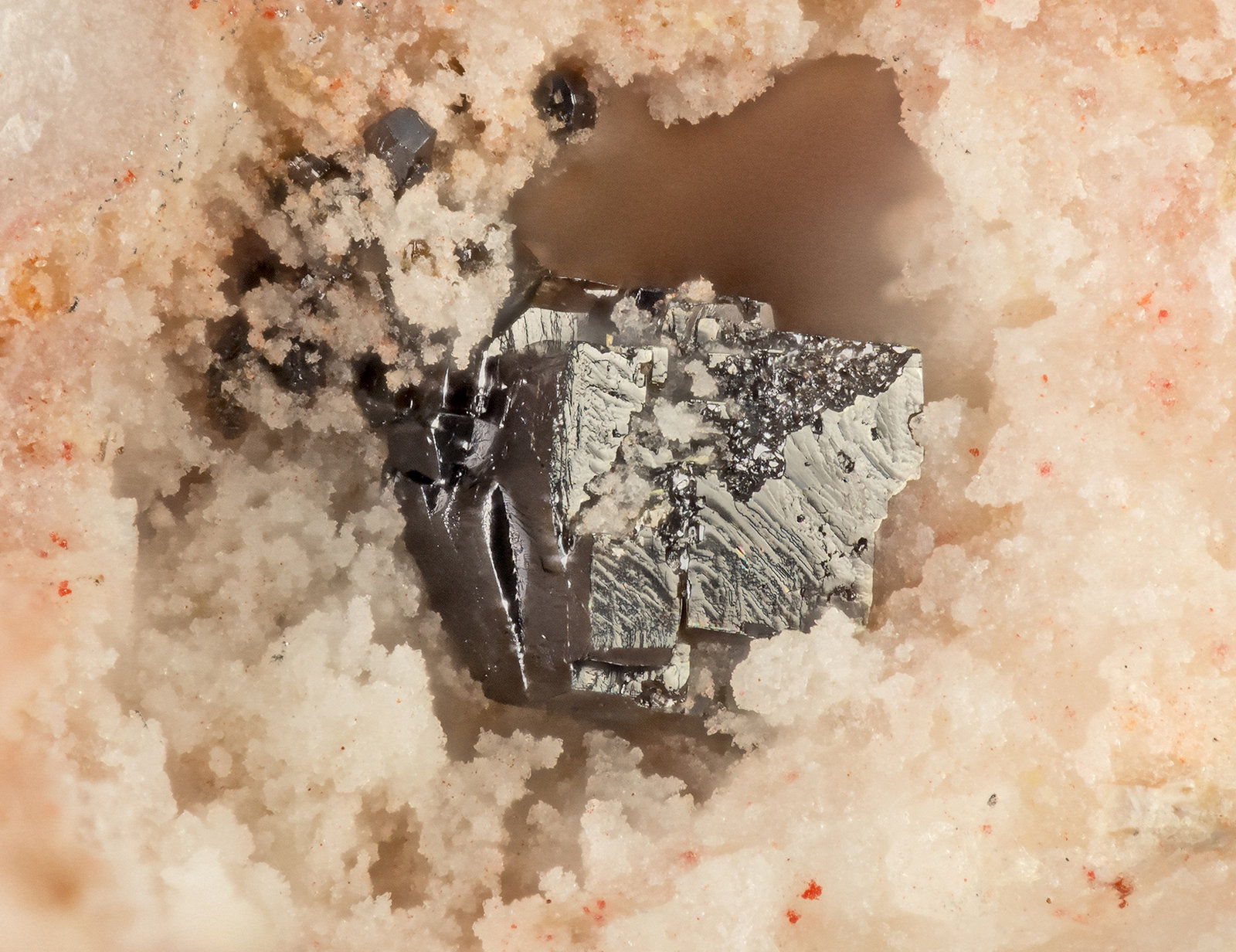 Corderoite
FOV = 1.1 mm
(Autor: Doug)