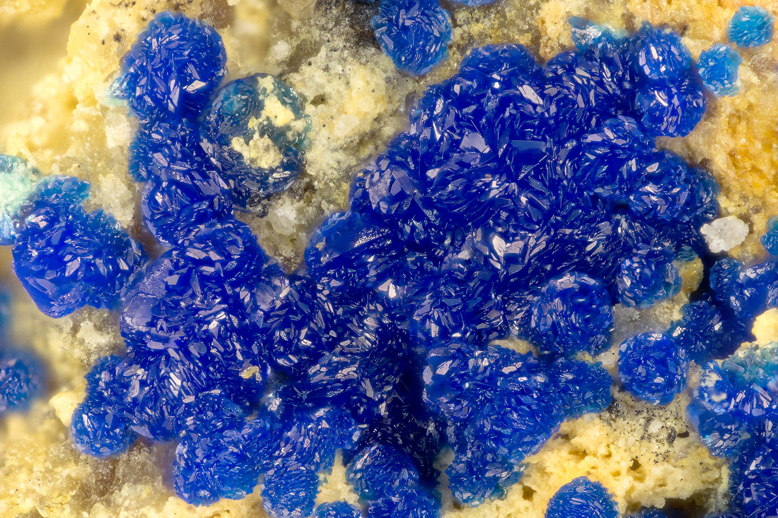 Azurite
FOV = 1.6 mm
(Autor: Doug)