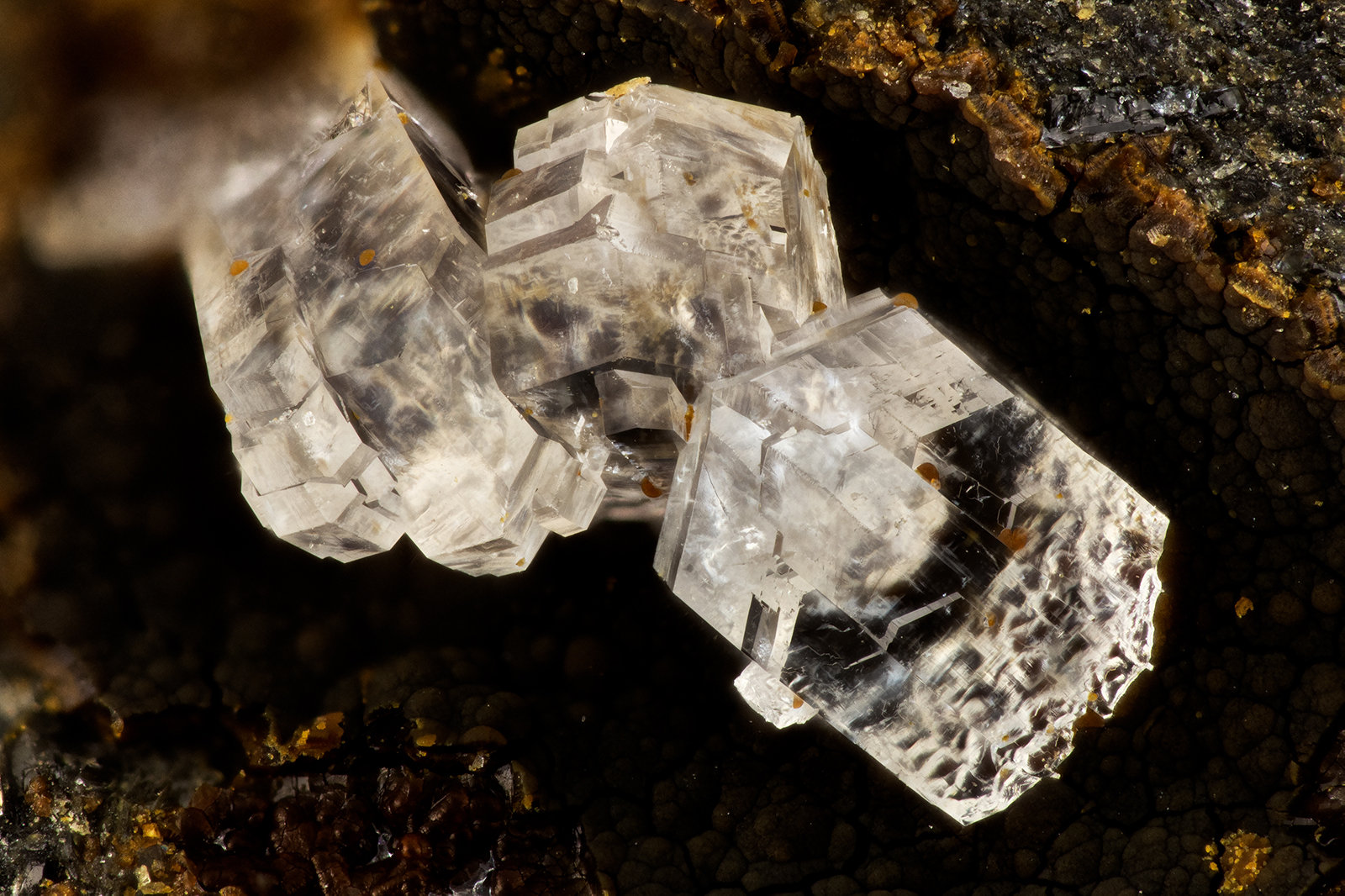 Phillipsite-K
FOV = 2.5 mm
(Autor: Doug)