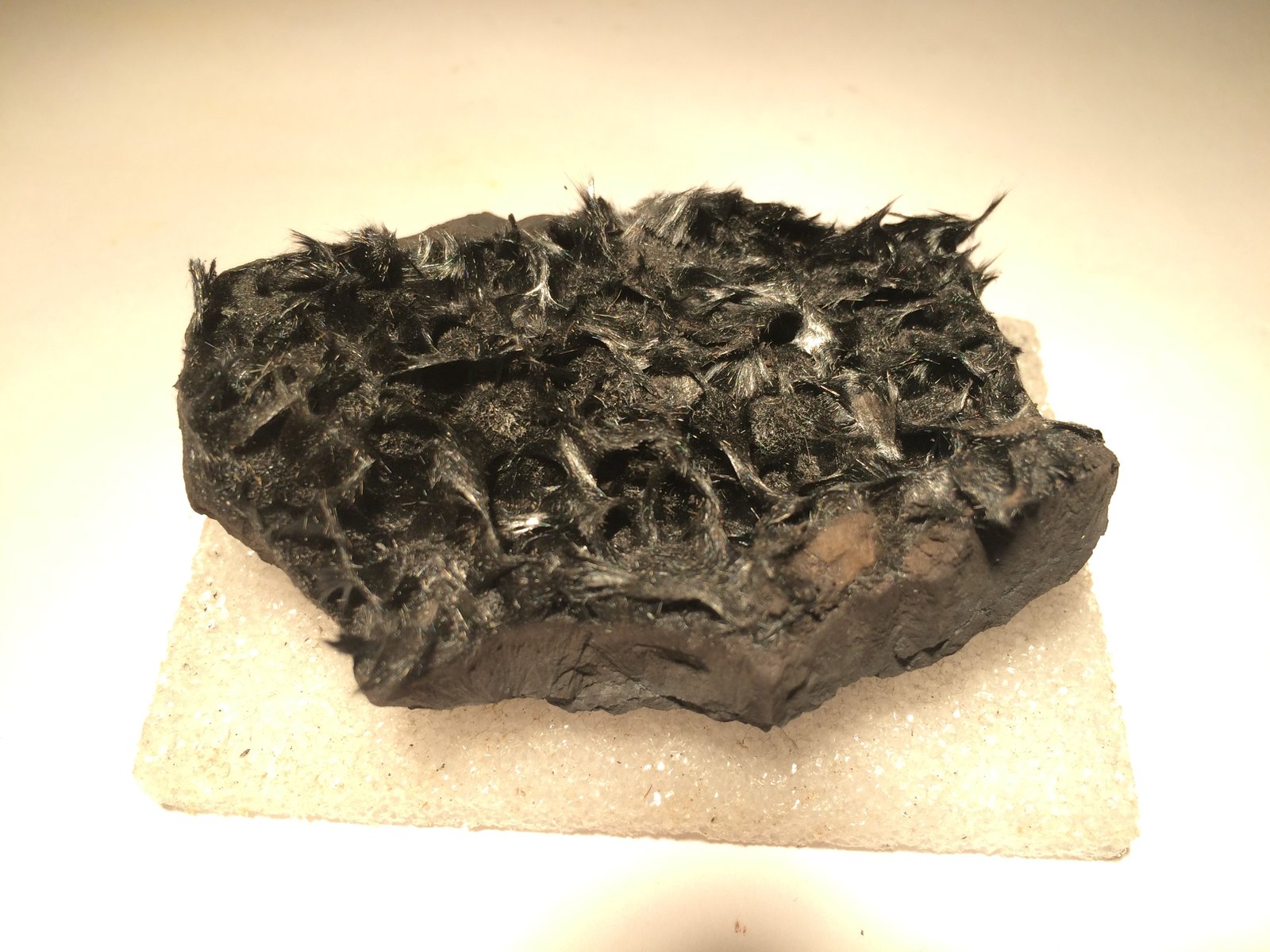 Romanechite
75 X 50 X 20 mm
(Autor: Robert Seitz)