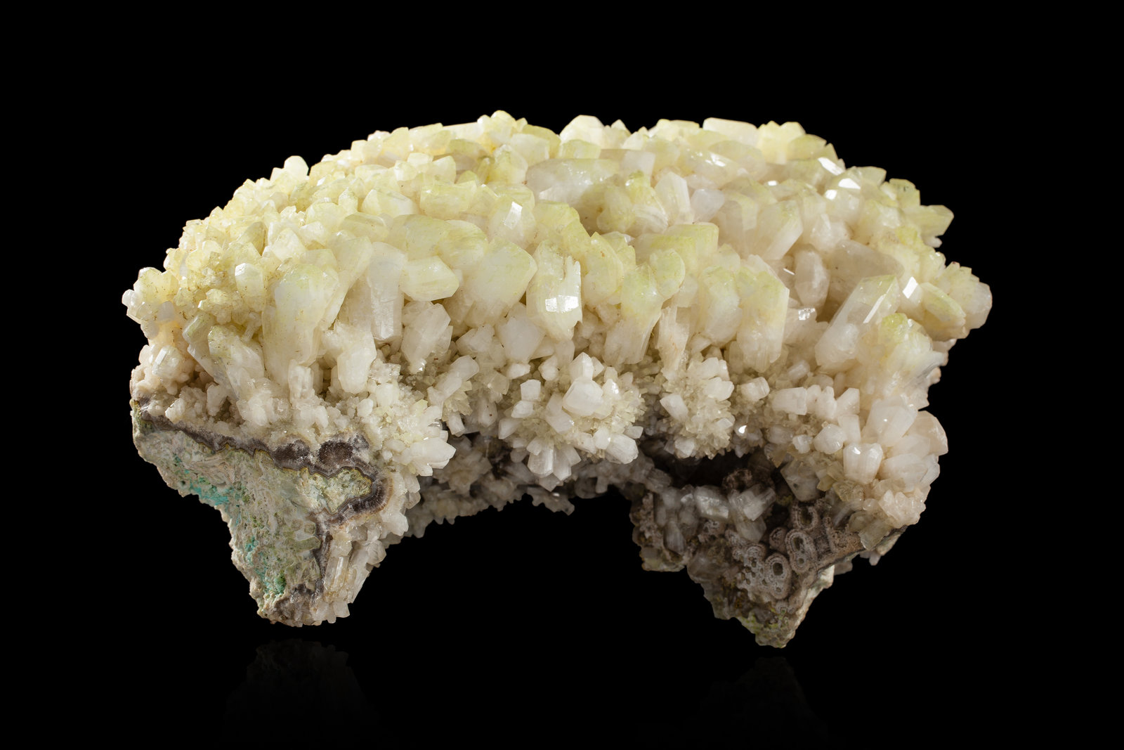 Parahopeite
16,5	x	10,0	x	10,0	cm
(Autor: MIM Museum)